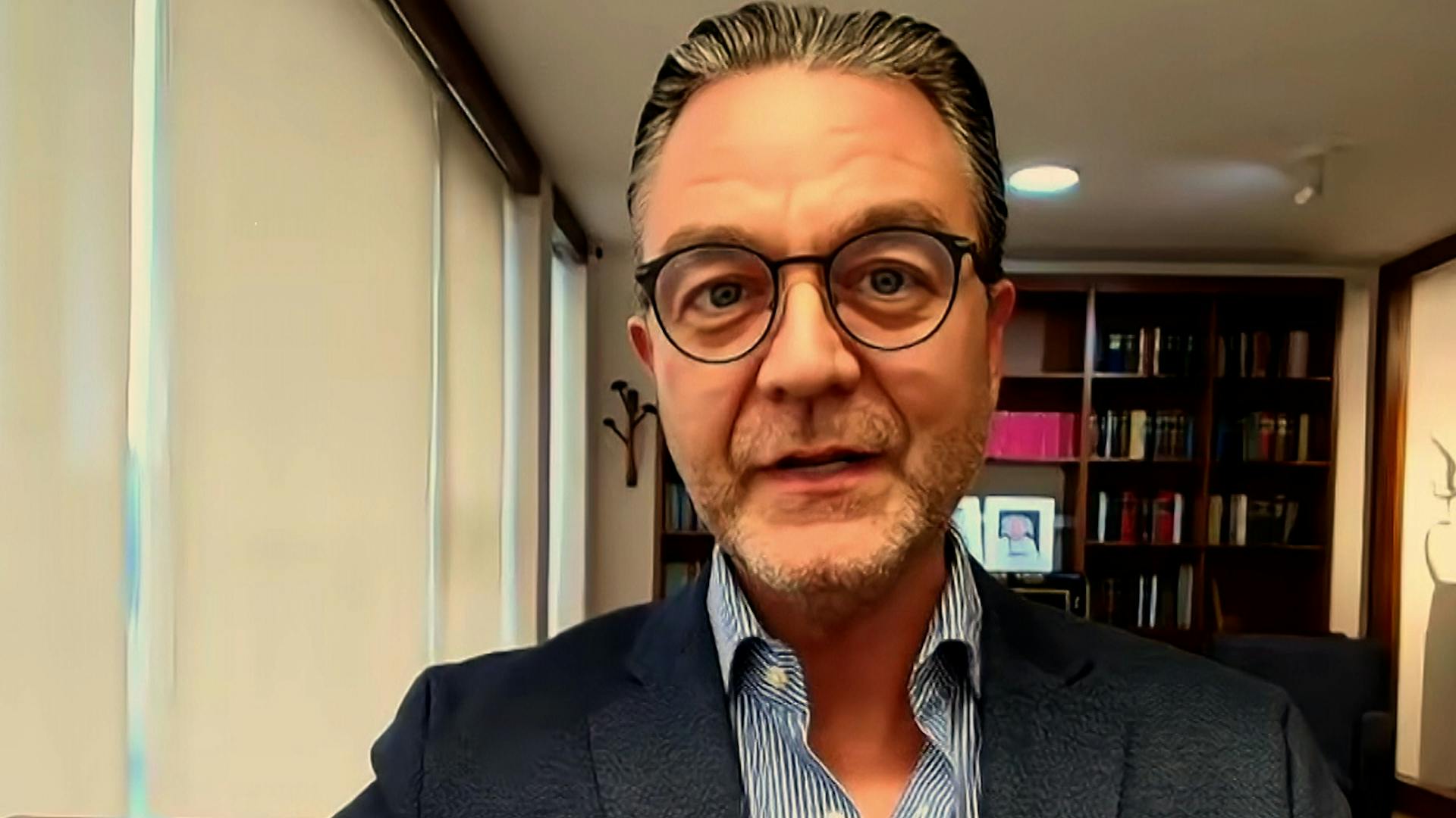 Un hombre en California dice ser hijo de Juan Gabriel