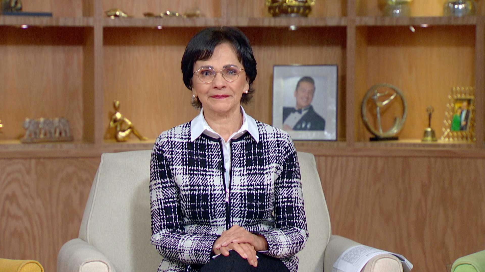 Pati Chapoy rompe en llanto al recordar a Daniel Bisogno