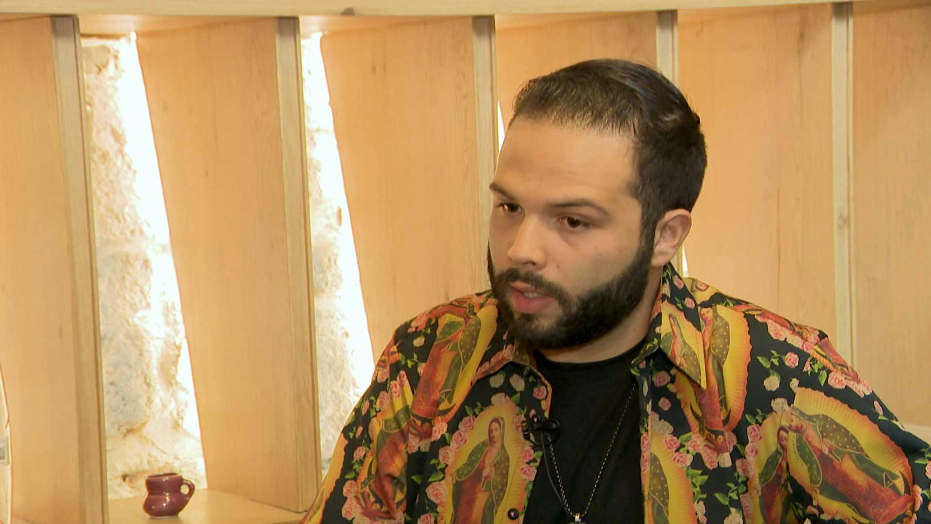 Leonardo Aguilar toma las riendas de su carrera ¿Ya no cuenta con el apoyo de su padre?