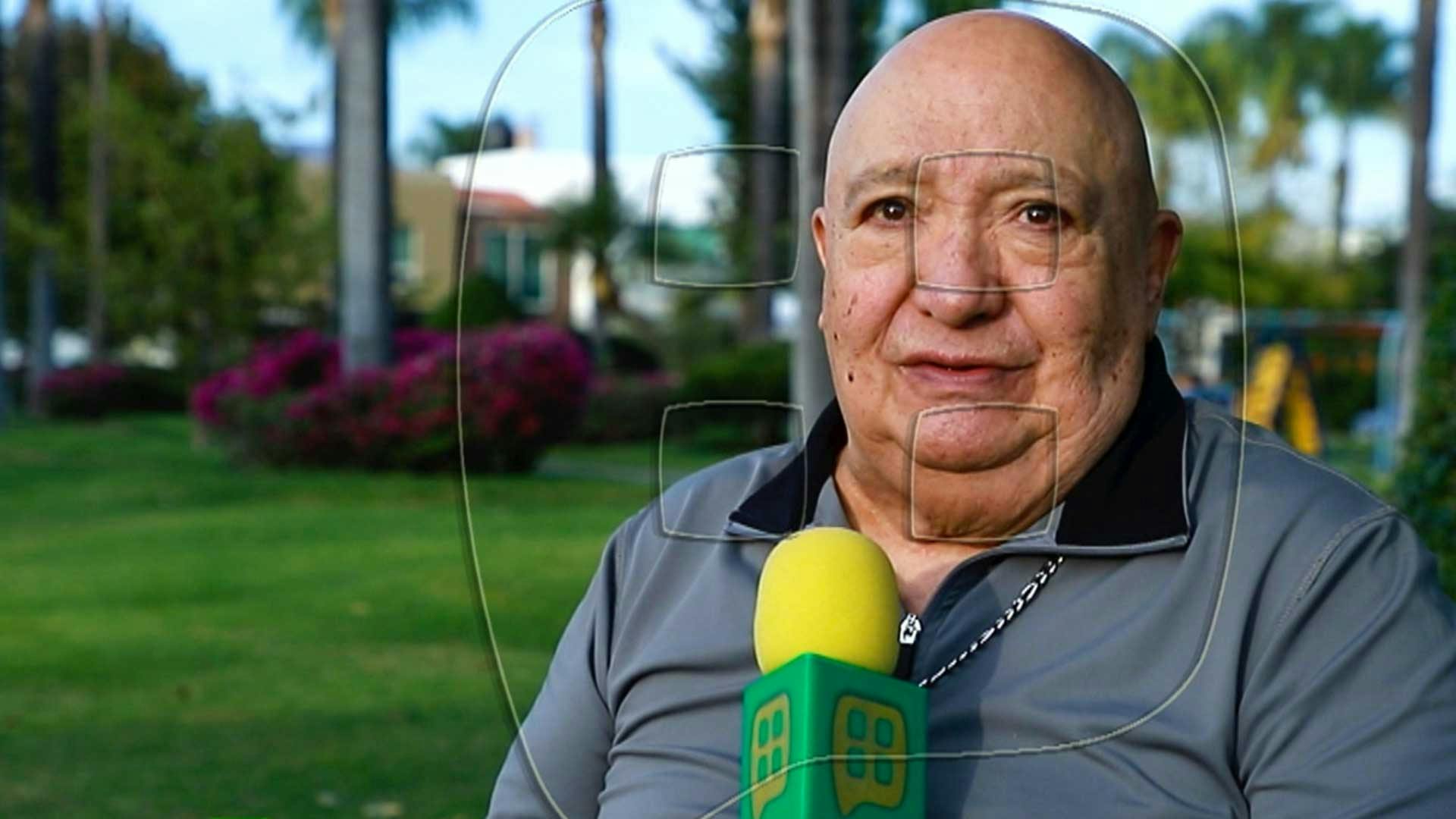 Platicamos con Luis de Alba tras la alarma por visita al hospital