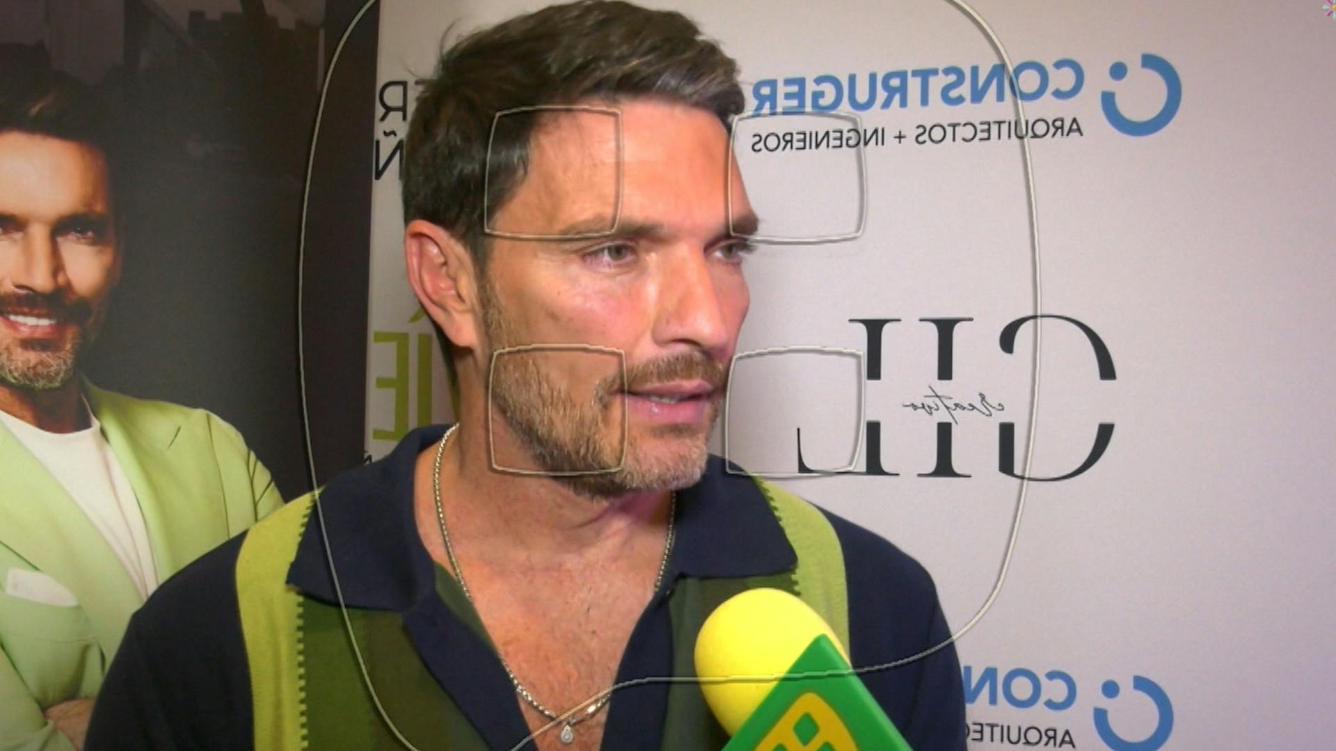 Julián Gil lamenta los ocho años en que no ha podido ver a su hijo Matías
