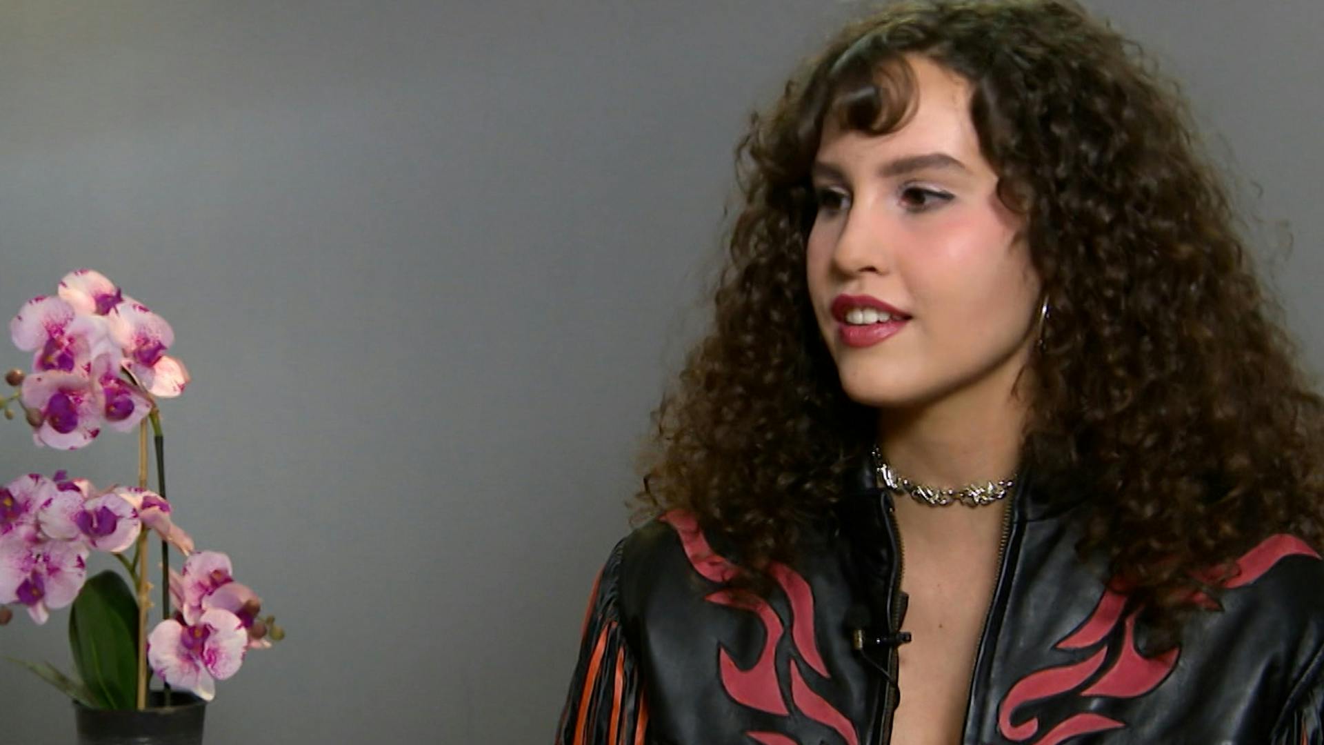 Estevie grabó video con Christian Nodal tras ser señalada como la tercera en discordia entre él y Cazzu