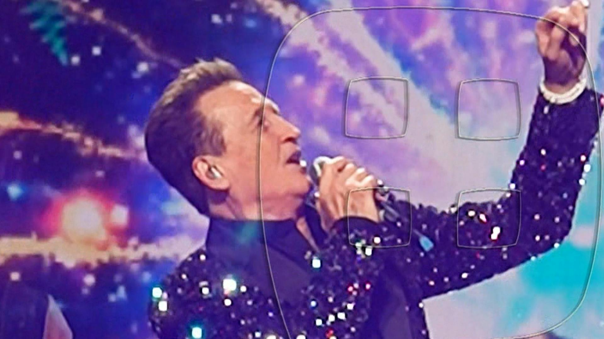 Emmanuel aclara que antes de Los Bukis él tuvo residencia en Las Vegas