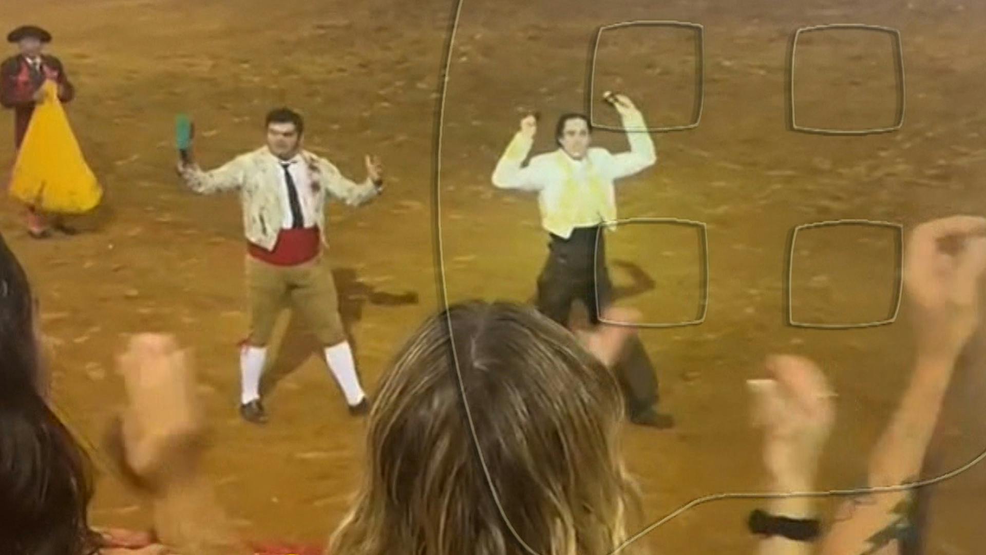 Mía Rubín acompañó a su novio Tarik Othon a una fiesta taurina