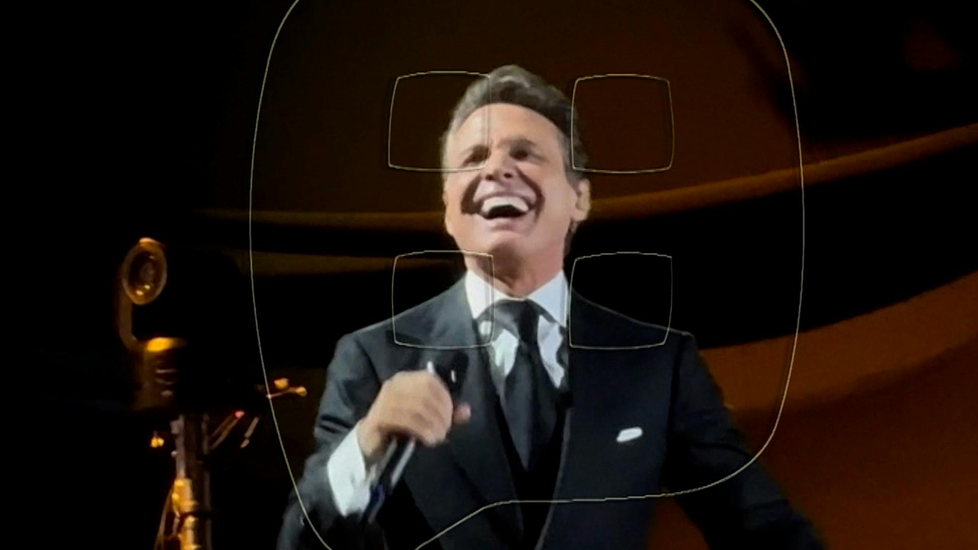 Luis Miguel regresó a México con su gira y se presentó en Monterrey