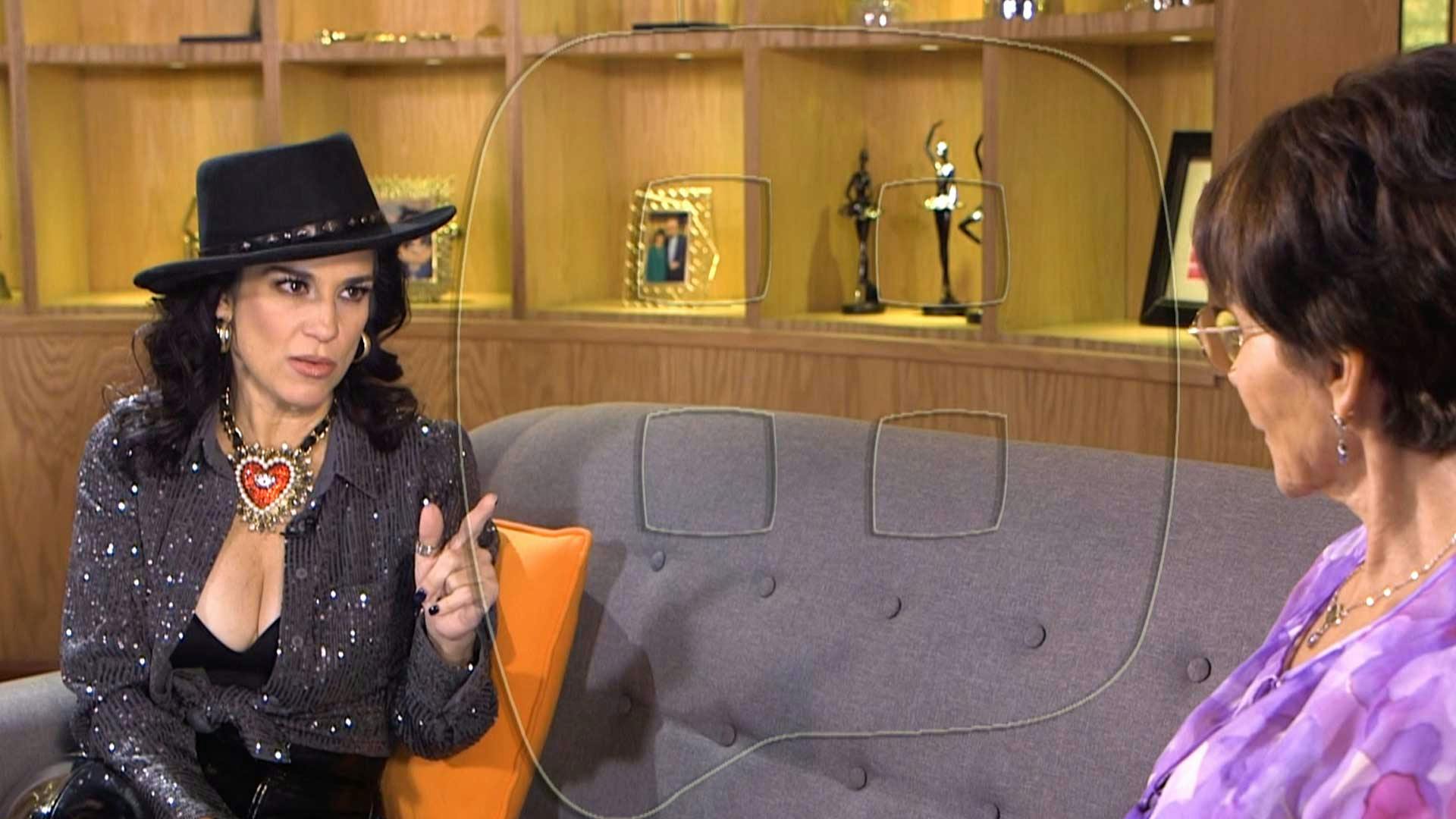 Karina confiesa que ha sufrido algunos periodos de depresión en su vida