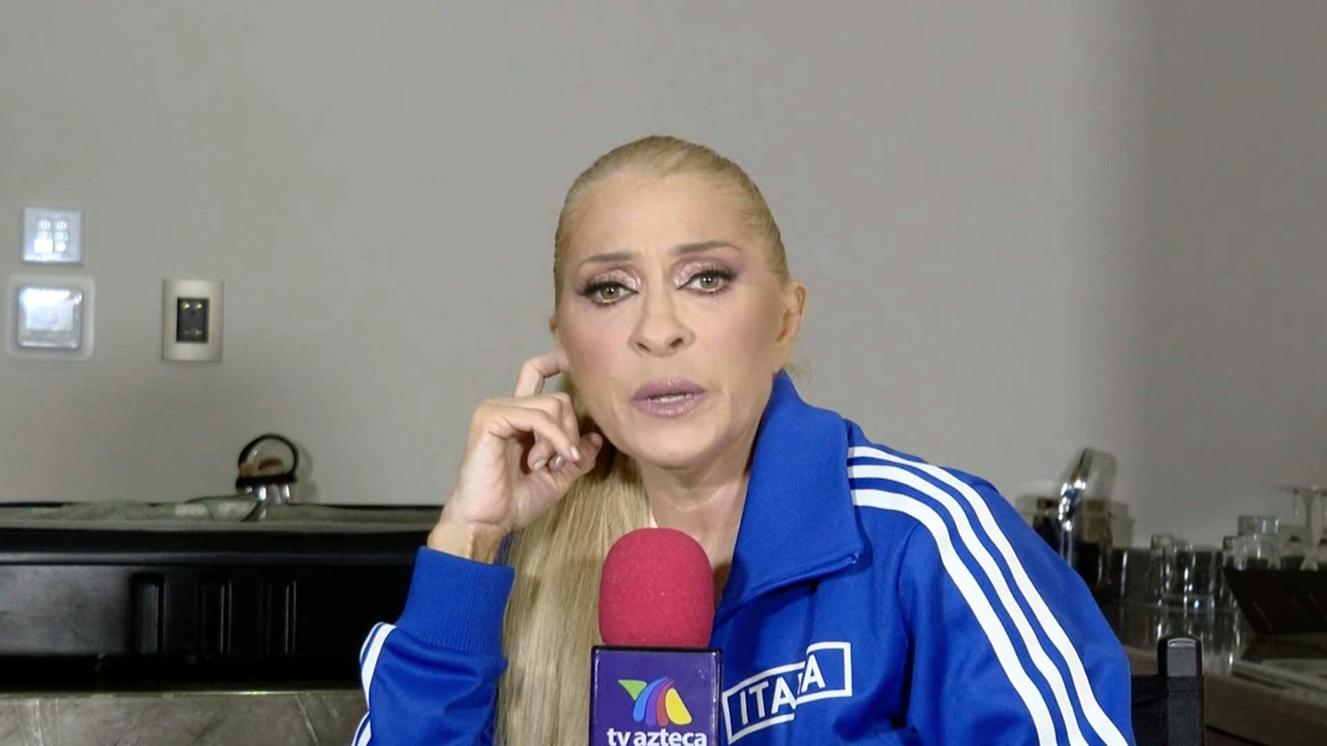 Yuri aclara a Verónica Castro que aunque no sea amiga de Cristian Castro, no le cae mal