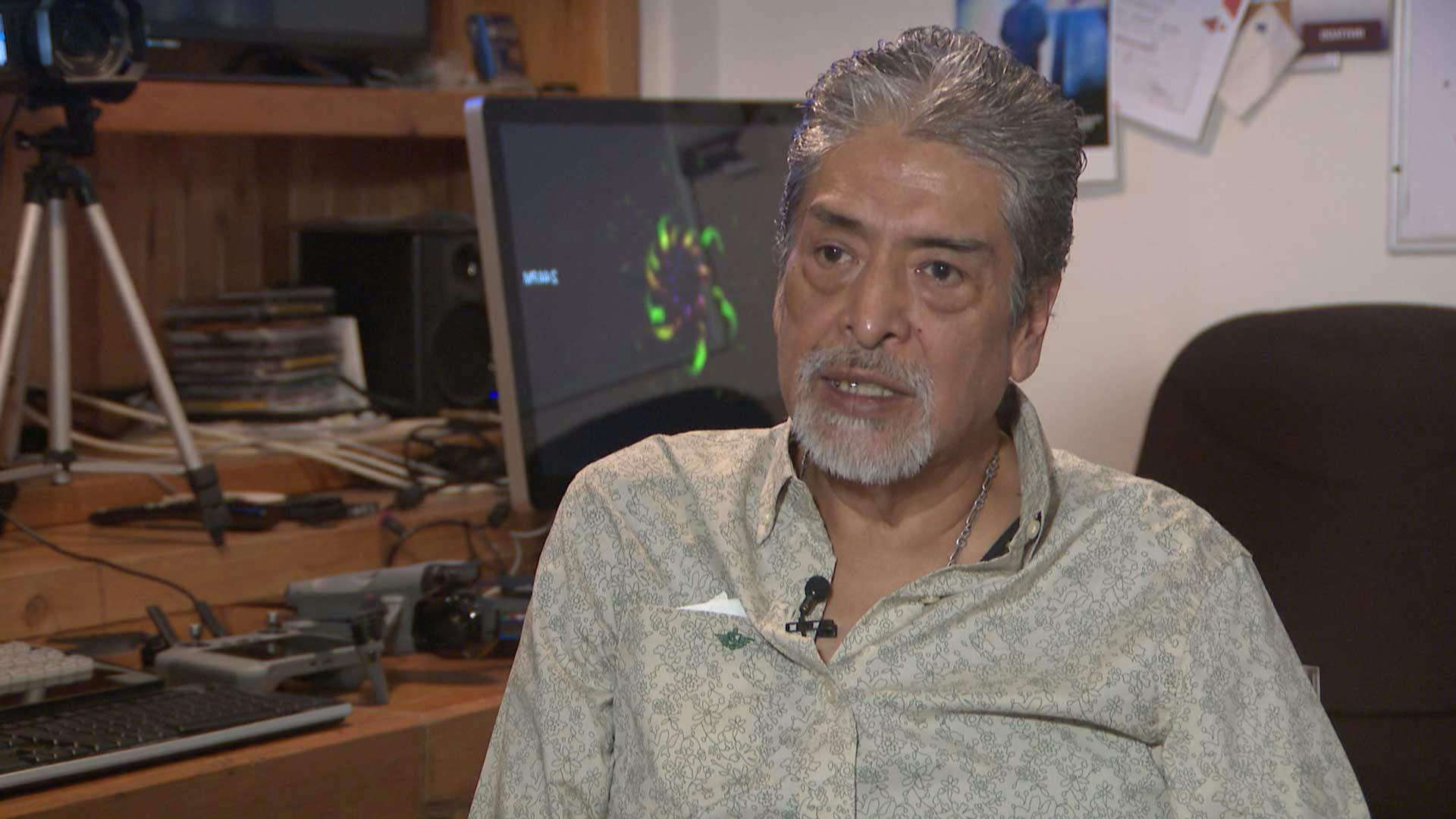 Pepe Cabello recuerda momento en que a Mario Bezares se le cae al aire bolsita blanca