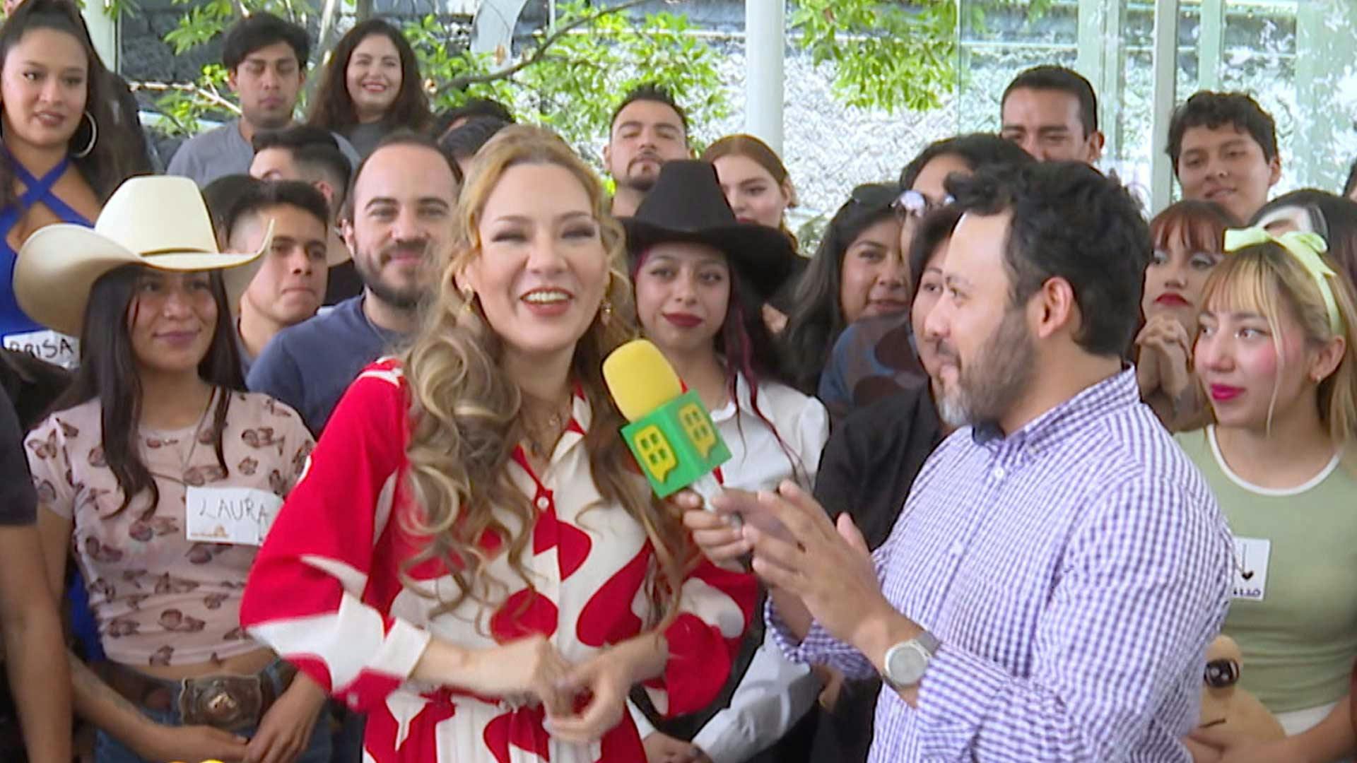 Nadia compartió con jovenes que audicionarán para La Academia algunos consejos