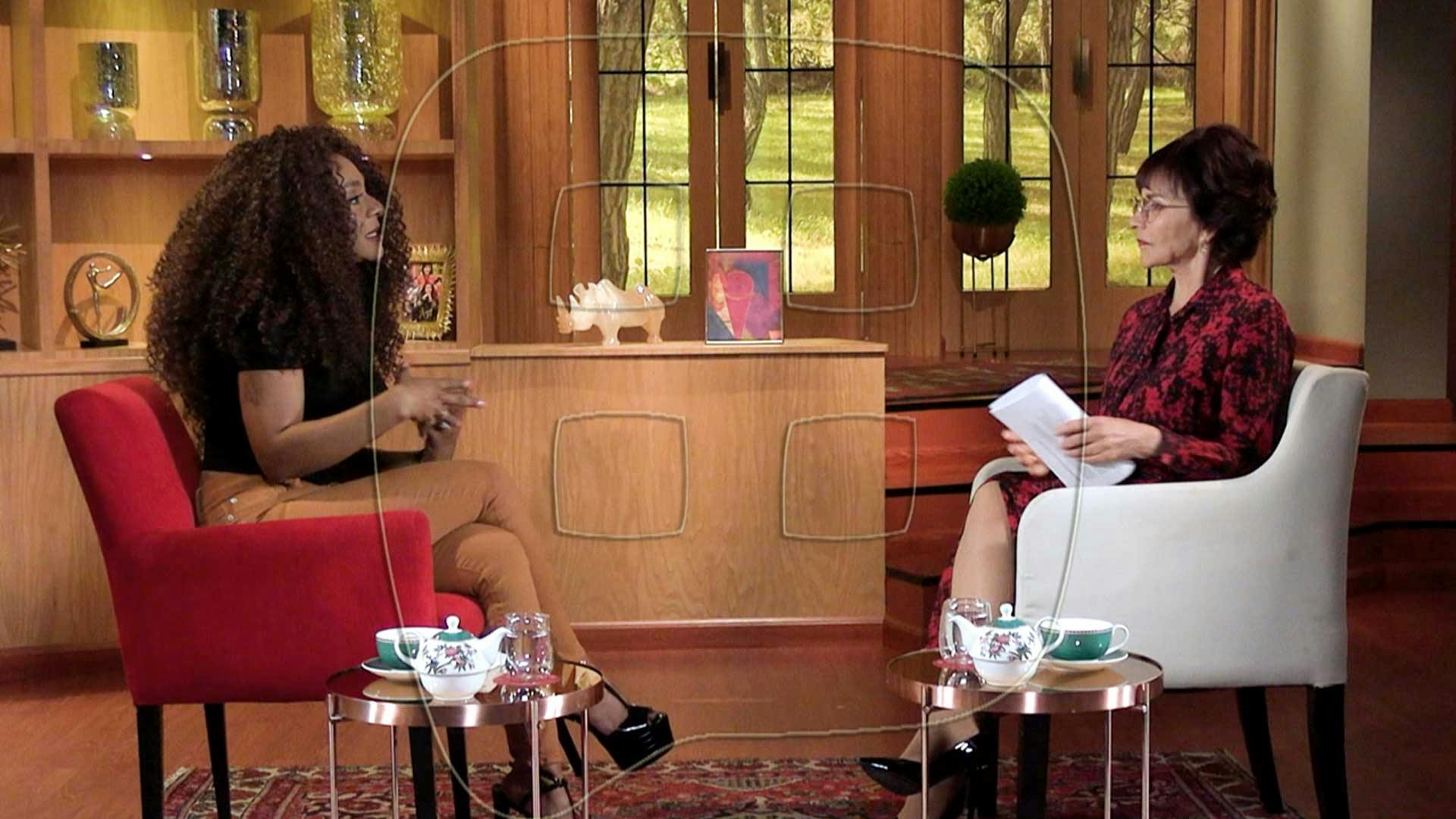 Para M'Balia fue difícil el divorcio de sus papás. Tenían una gran historia de amor