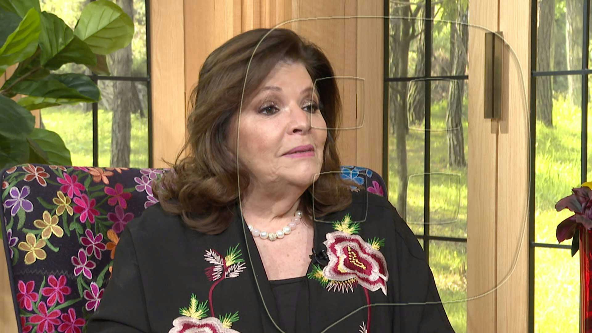 Nuevo disco de éxitos de Luis Arcaraz en voz de Juan Gabriel