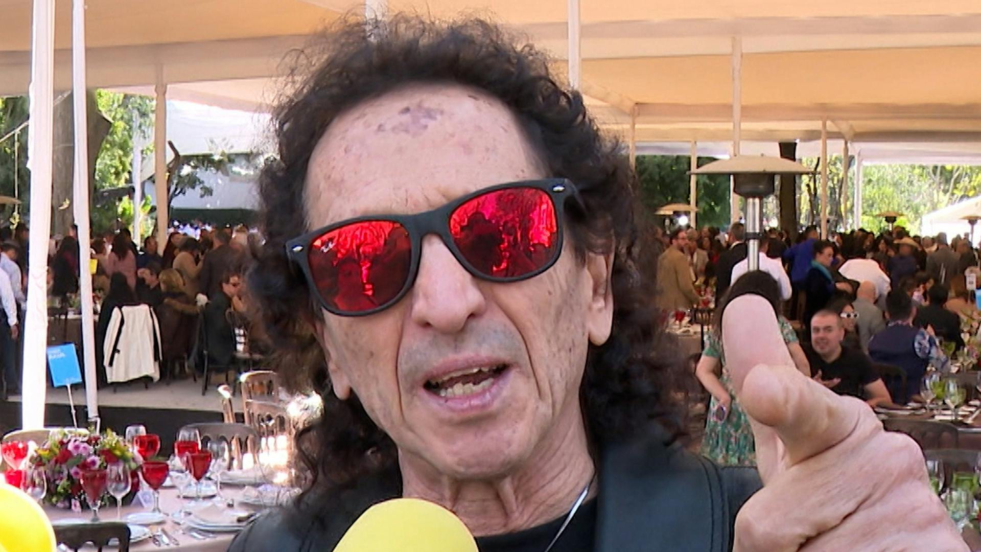 ¡Ventaneando cumple 28 años! Y así nos felicitaron algunos artistas 