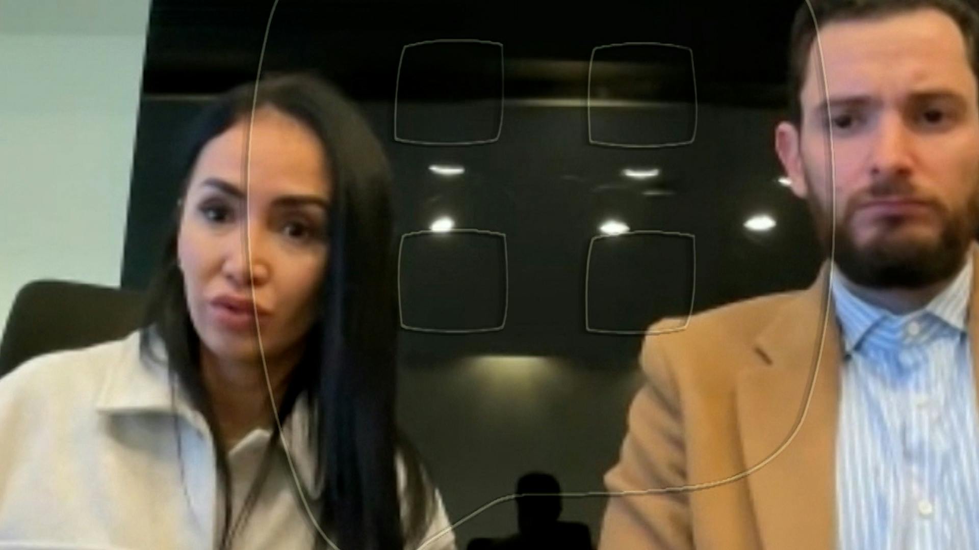 Esposa de "El Mimoso" se defiende de los seguidores del cantante