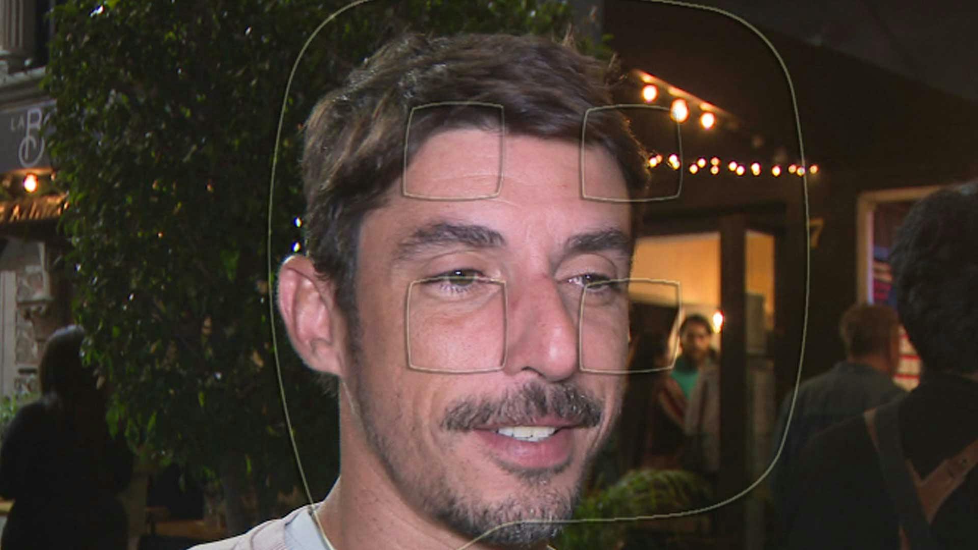 Alberto Guerra admira a actores que preparan su cuerpo para un papel 