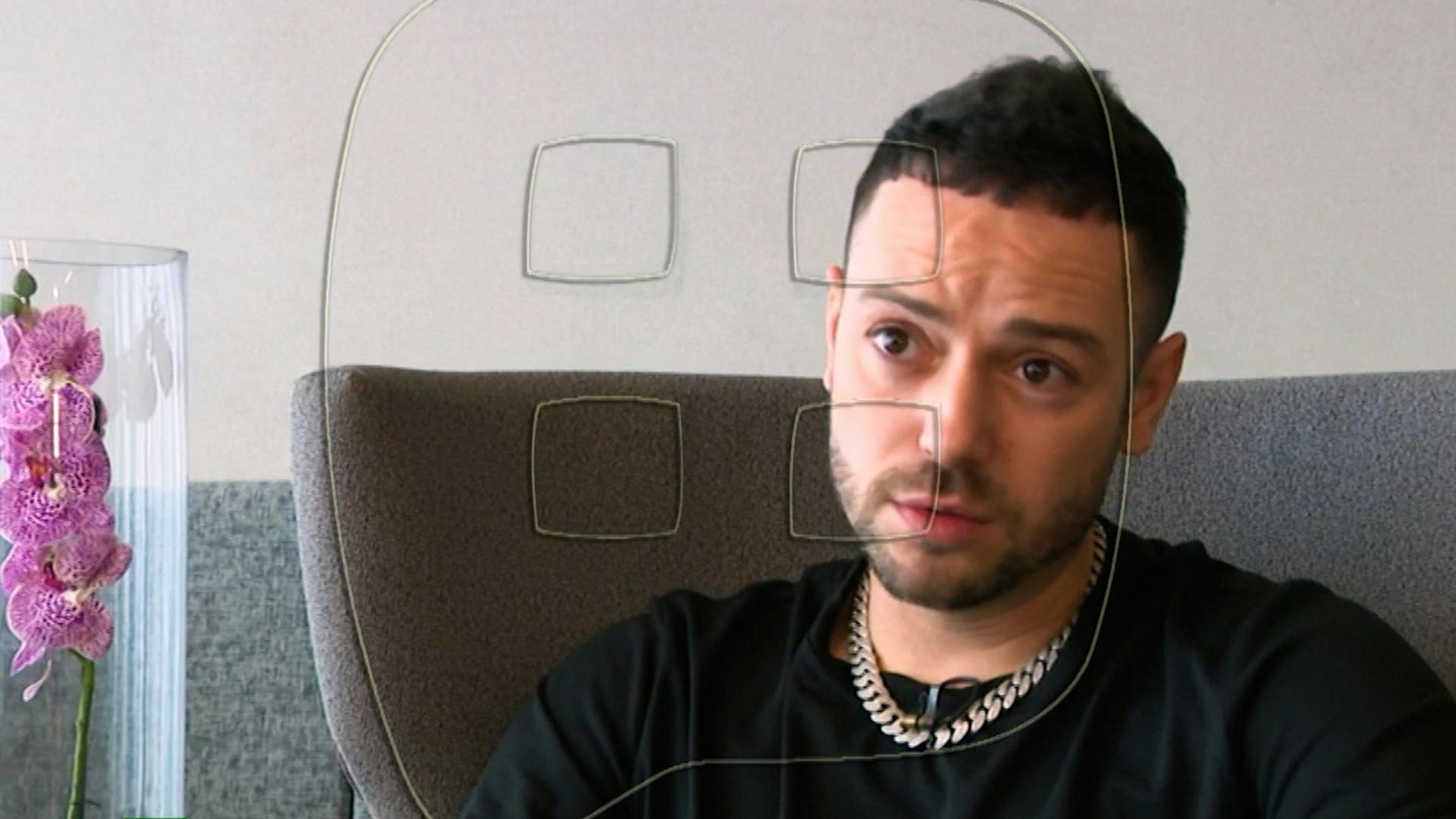 Pee Wee y su manager demandaron por publicación que hicieron de ellos