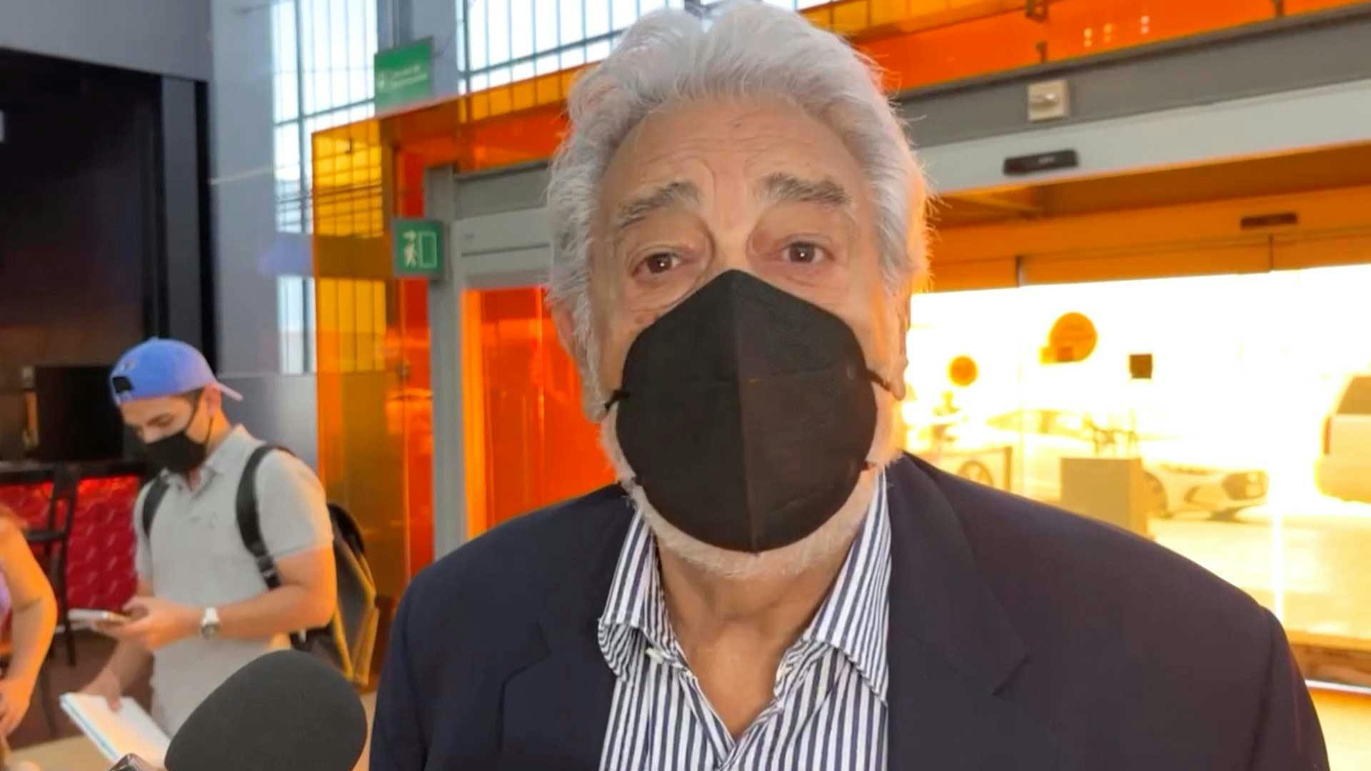 Plácido Domingo se deslindó de la secta a la que había sido vinculado.