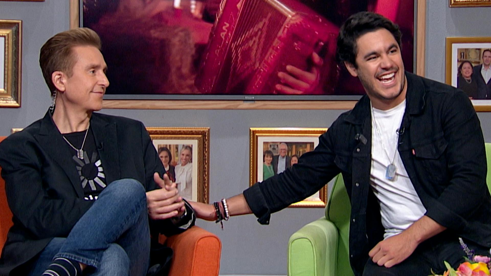 Eduardo Capetillo Jr visitó el foro y celebró su cumpleaños número 30