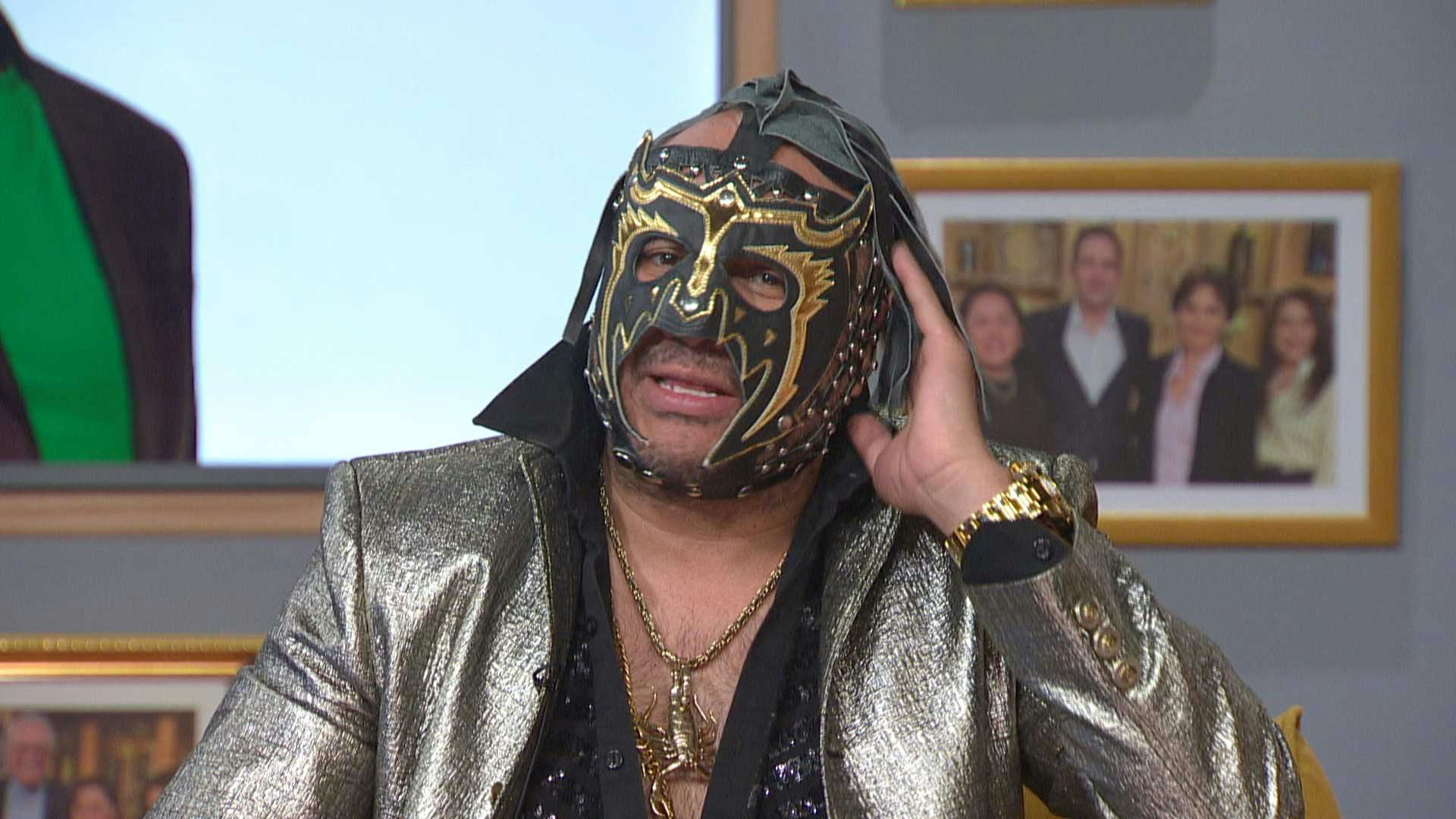 Escorpión Dorado nos visitó para platicar sobre 'El Círulo del 1%'