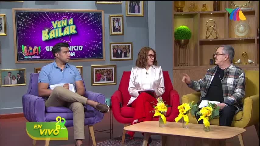 Pedro Sola VENTANEA a Ricky Manjarrez: "Te voy a decir cómo me hace"