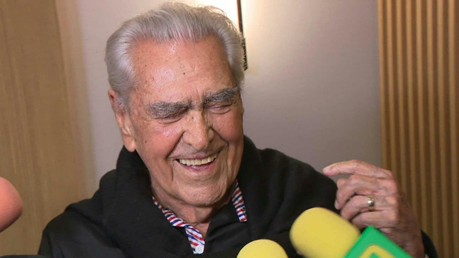 Eric del Castillo fue reconocido por más de 70 años de trayectoria