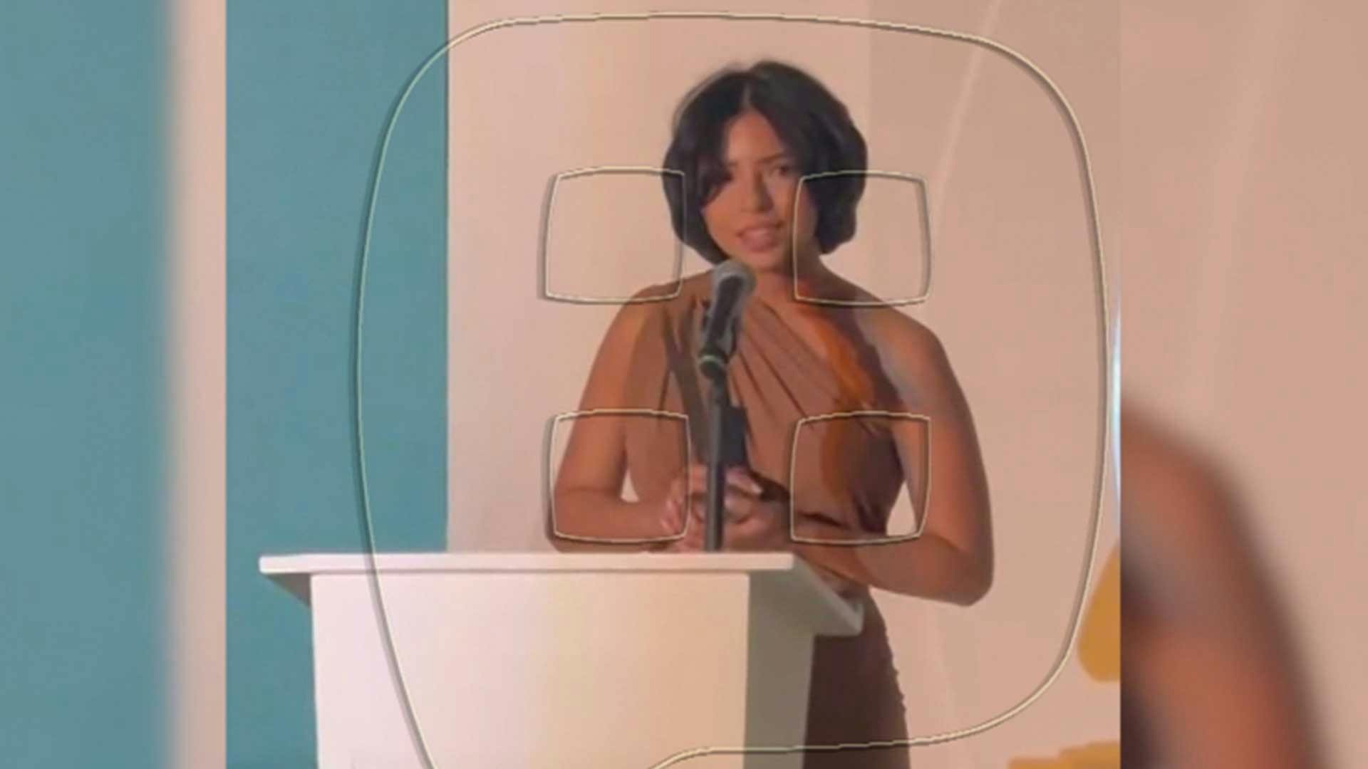 Ángela Aguilar ofrece discurso tras polémica por ser la "Mujer del Año"