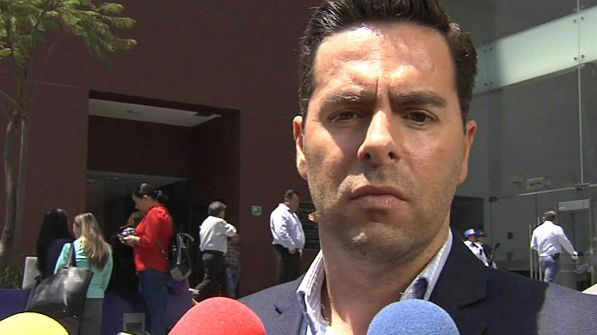 Eduardo 'N' evadió a la prensa al final de la audiencia por denuncia de Elisa Vicedo