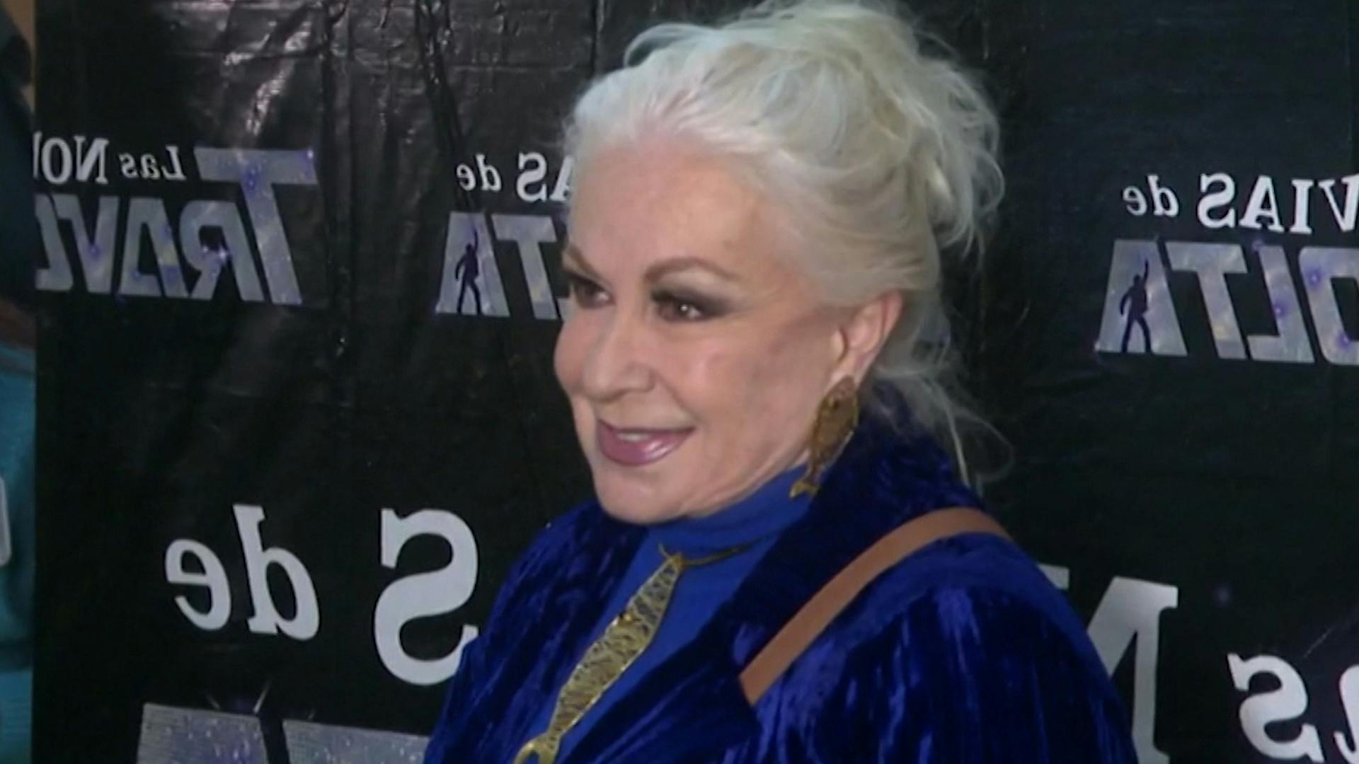 Laura Zapata le responde a Cynthia Klitbo por afirmar que su mamá la regaló