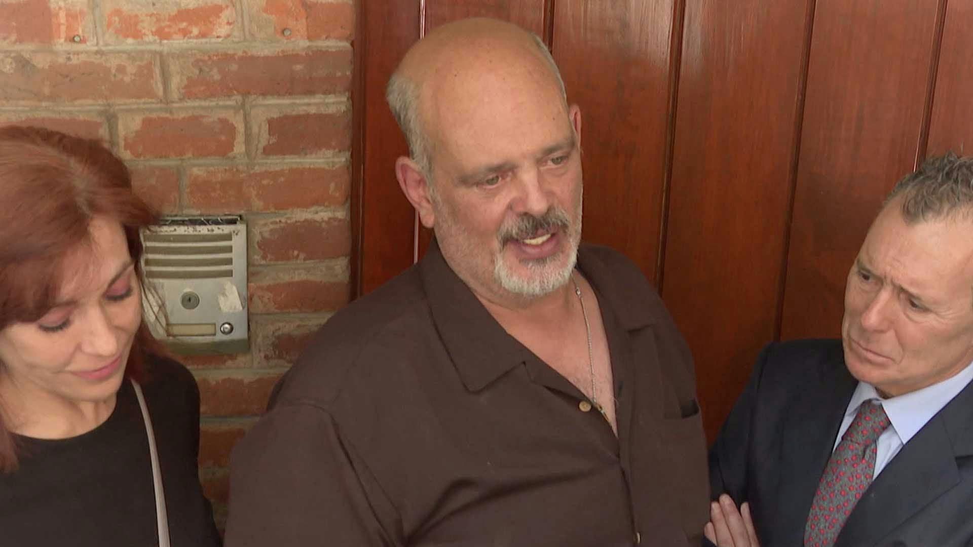 Familiares y amigos se reúnen para dar el último adiós a Patricio Levy
