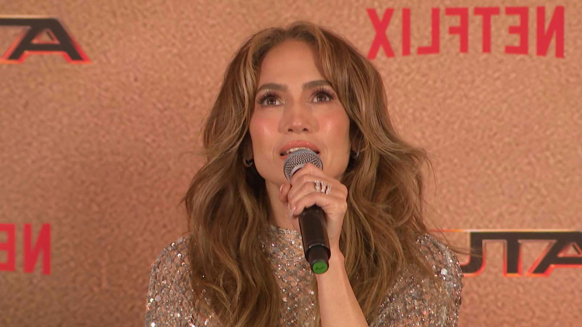 JLo evitó contestar a la prensa si se está divorciando de Ben Affleck