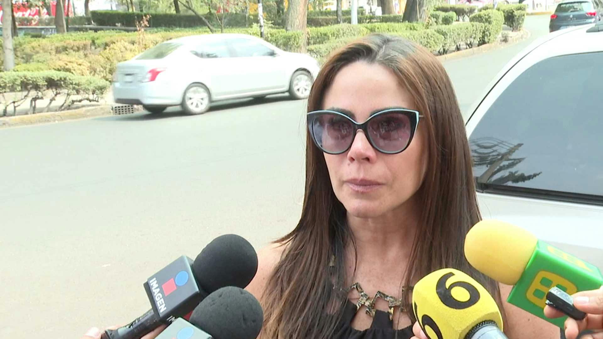 Amigos y familiares se reunieron para despedir a Verónica Toussaint