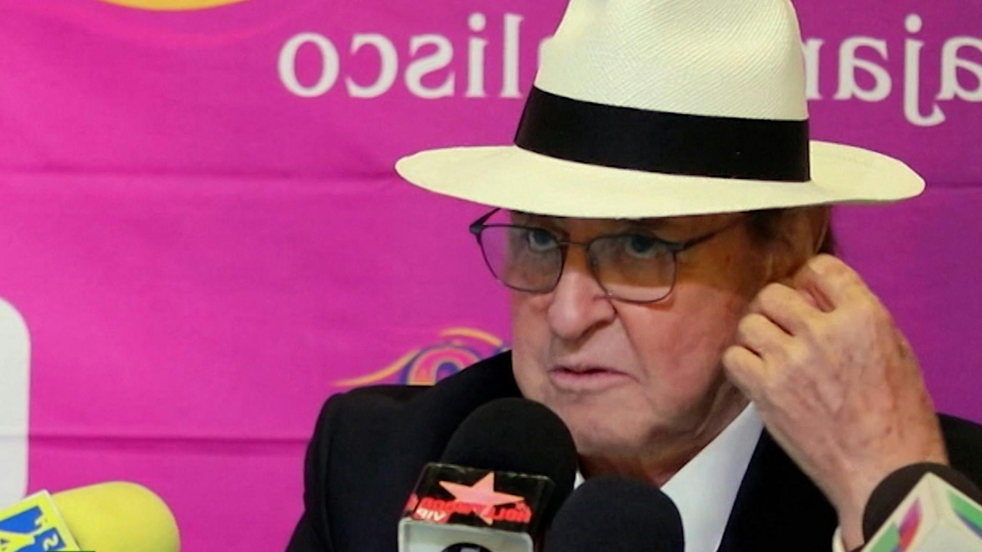 Carlos Villagrán rompe el silencio, ¿por qué salió del aire la serie?