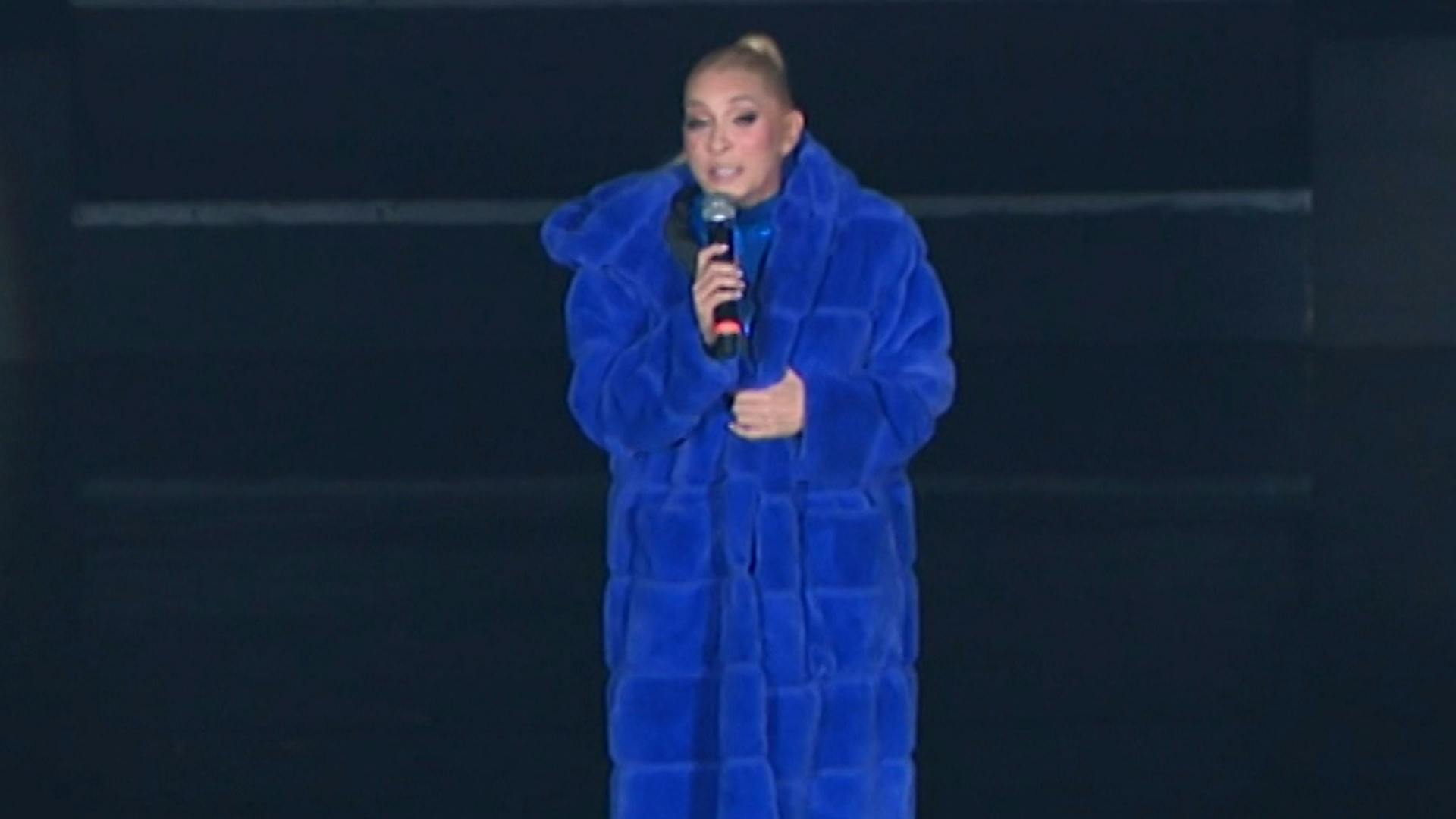 ¡Yuri cierra con broche de oro y anuncia gira con Cristian Castro!