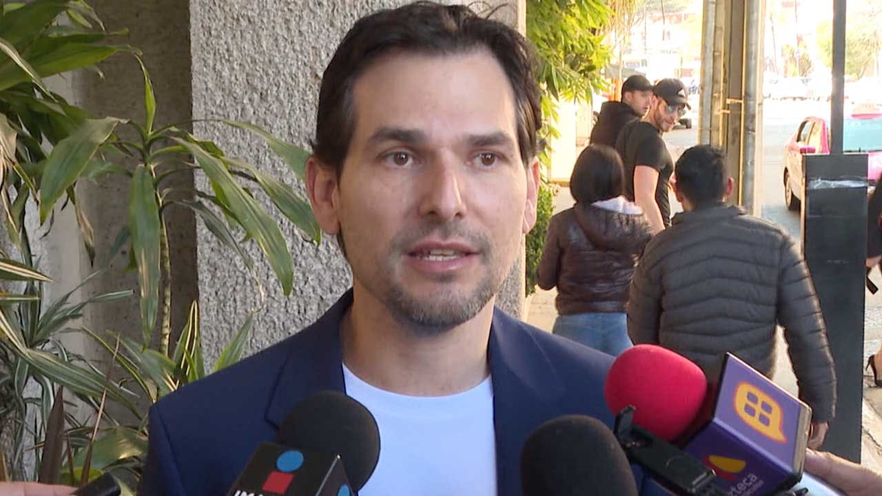 Alan Estrada compartió que es gay como apoyo a la comunidad LGBT+.