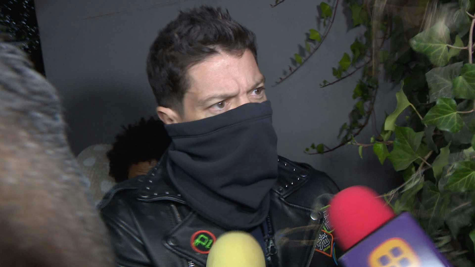 Yahir desmintió algunos rumores que se han dicho de su hijo Tristán.