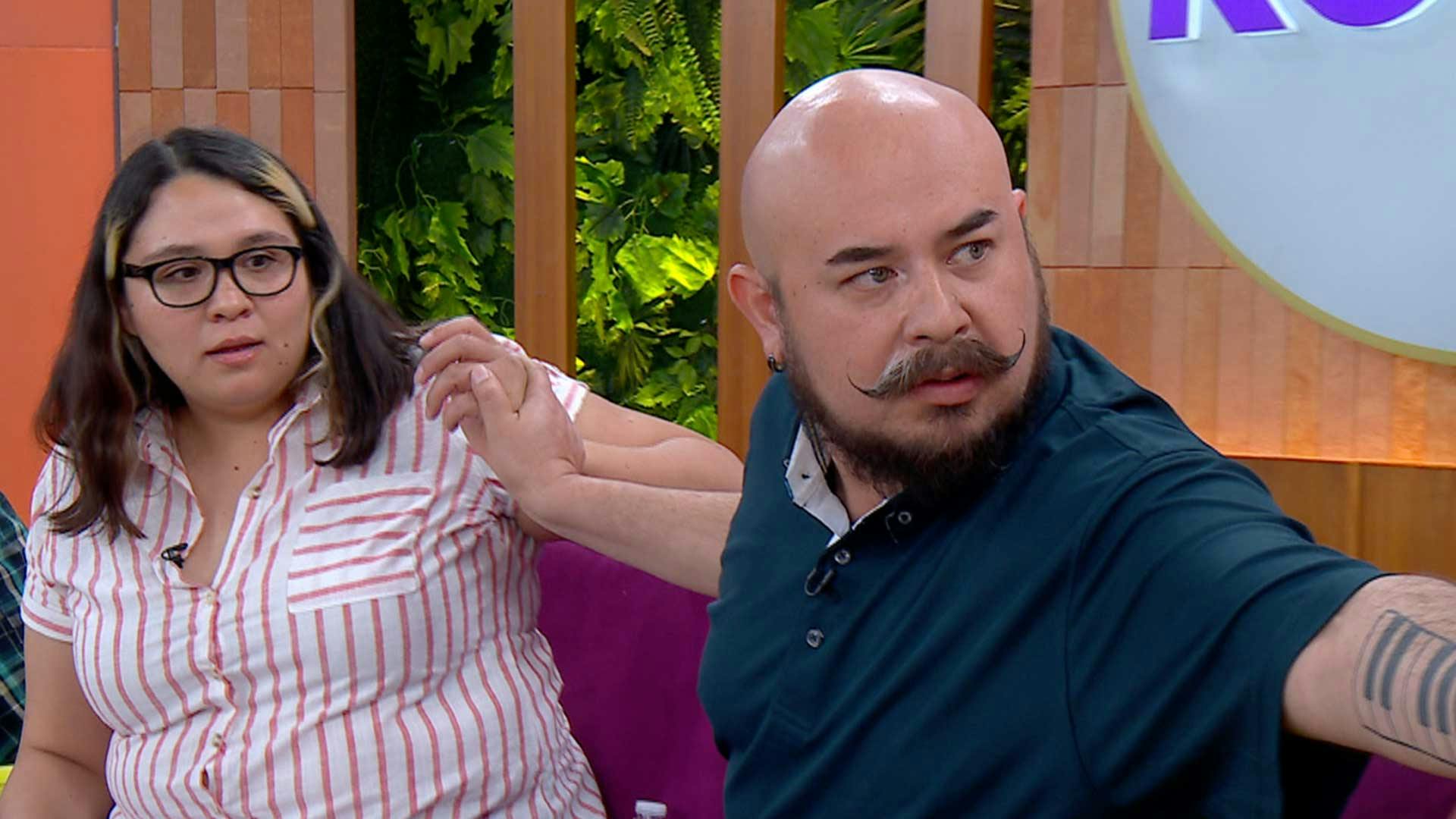 ¡No lo vuelve a hacer! A Jair se le chispoteó y se metió con su cuñada