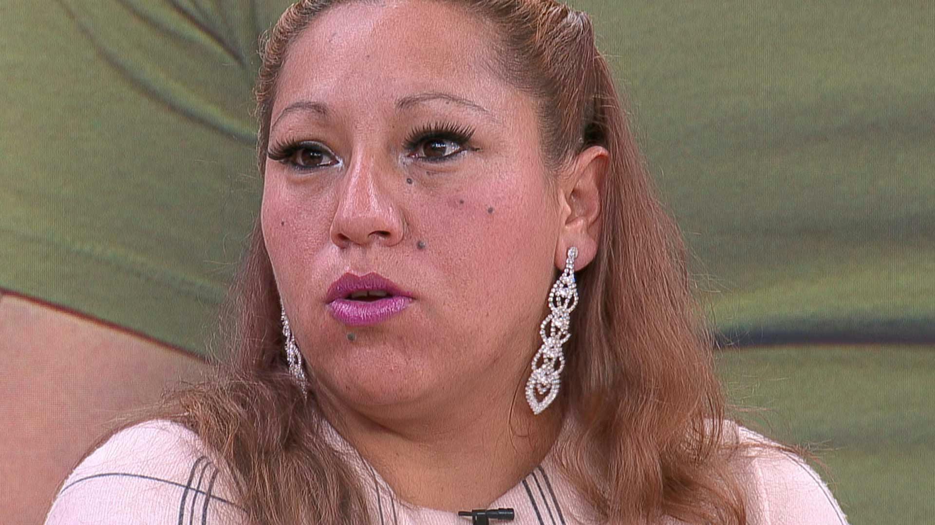 ¡Gallina con pollito! Mariana quiere que Lucio se gane a su hijo