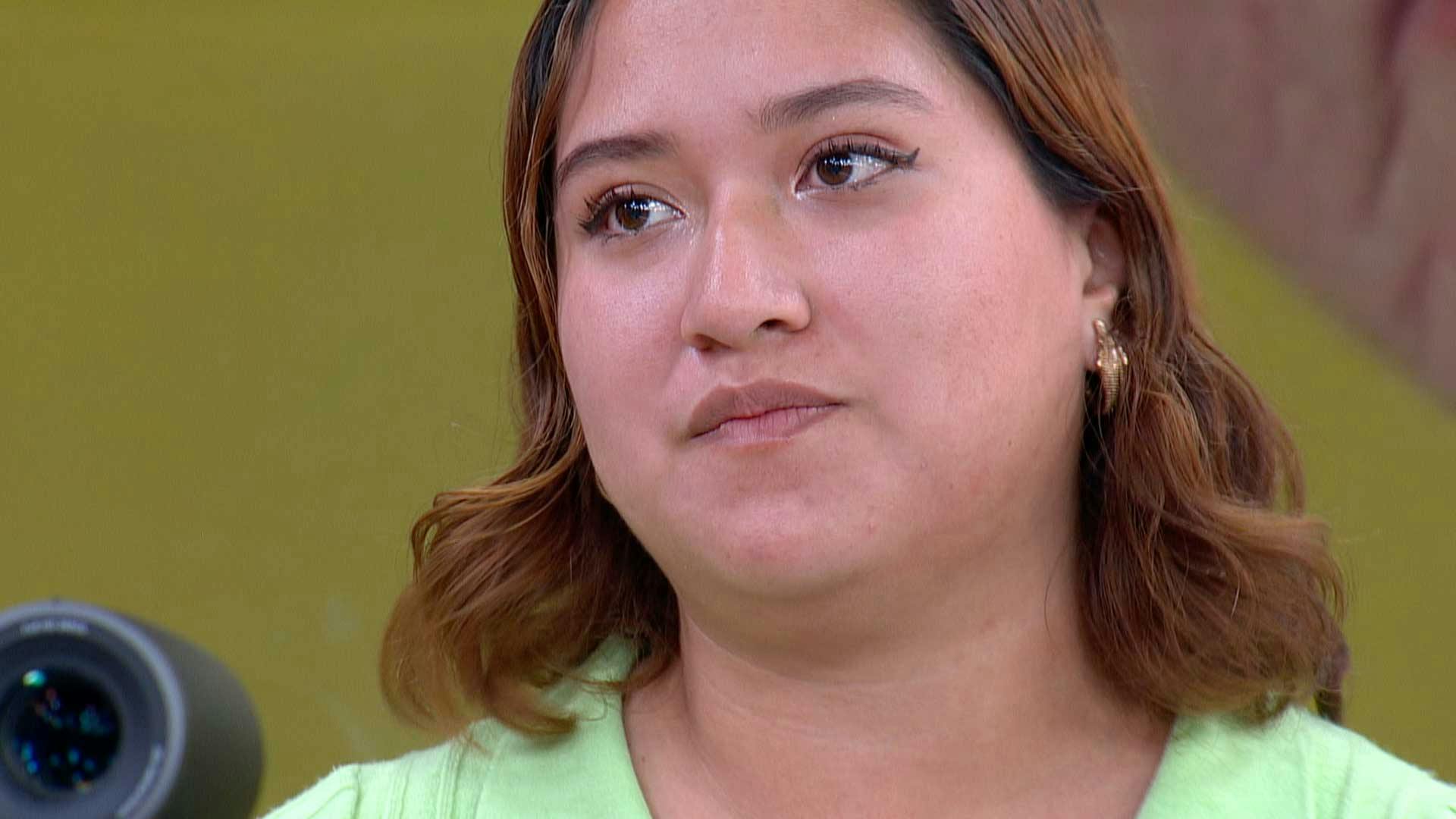 ¡La mantuvo dándolas! Daniela se avergüenza de su mamá por vividora