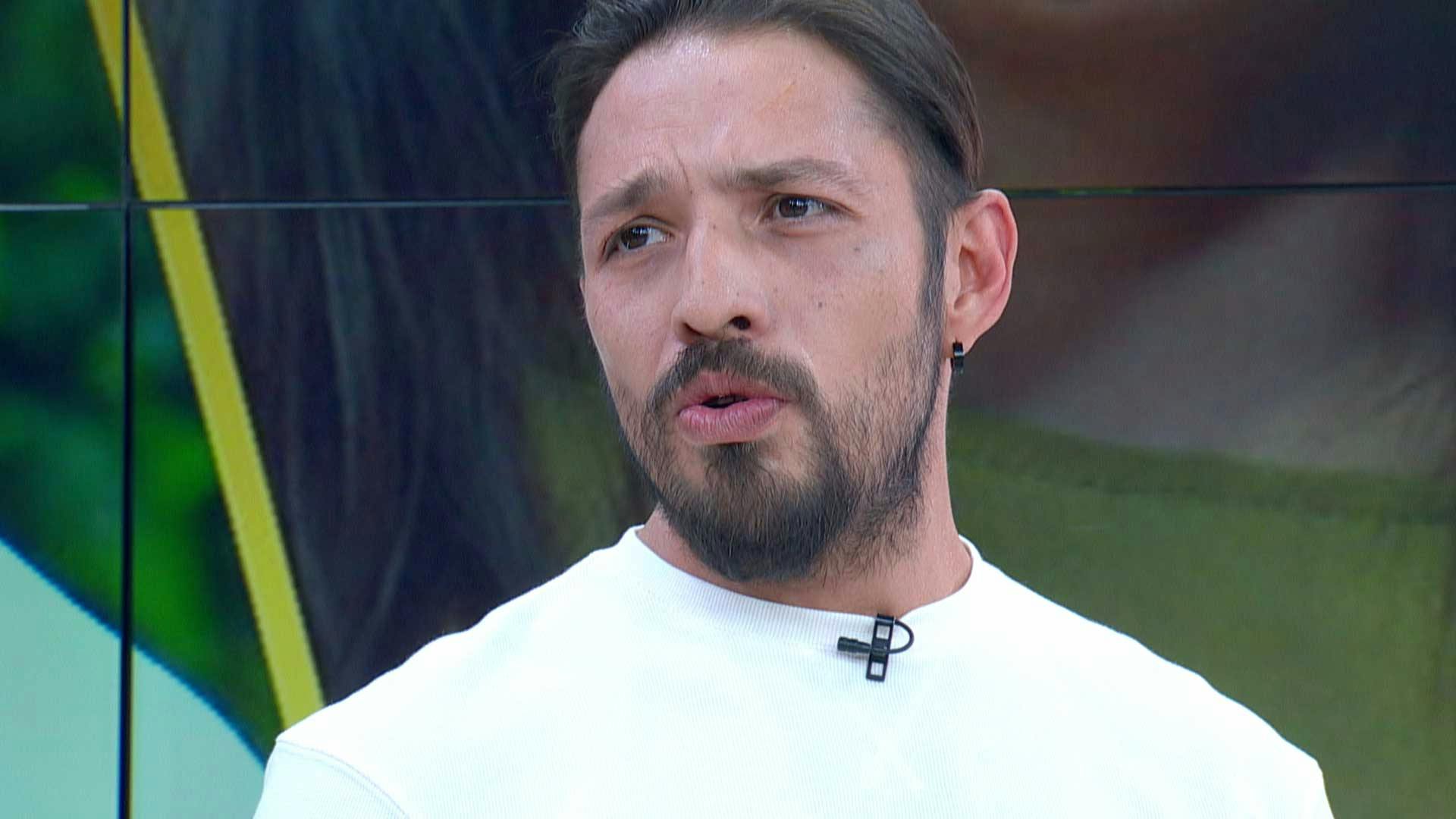 ¡Le vieron la cara! La mujer de Octavio se metió con su mejor amigo