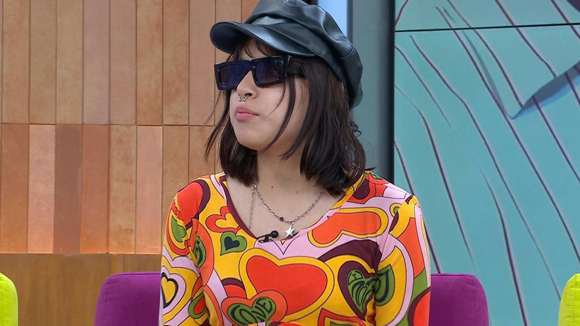 ¡No quiere ser su criada! Fátima está harta de su padrastro