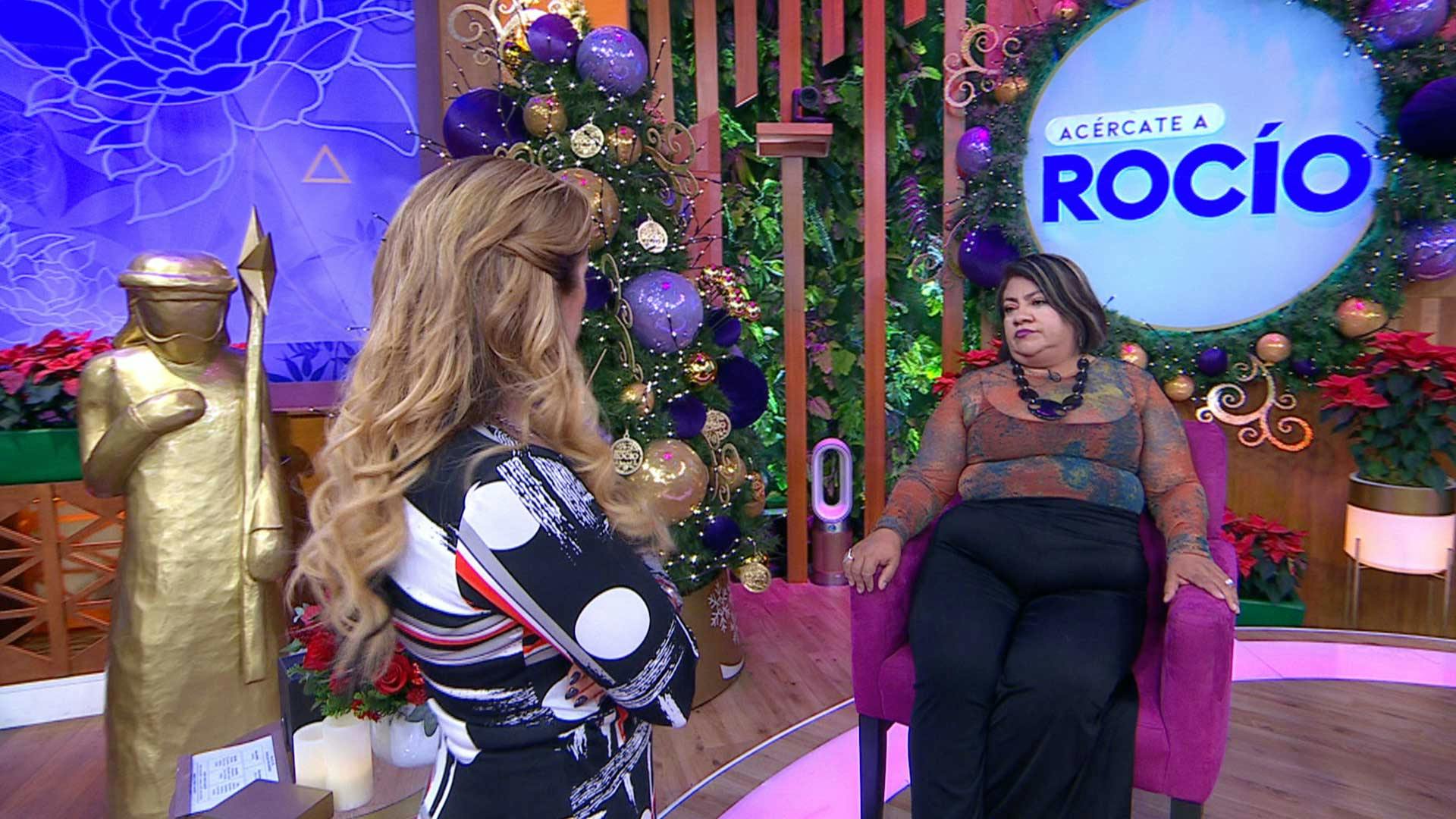 ¡Tiene 40 y es chapulina! Lidia se divierte con casados y solteros