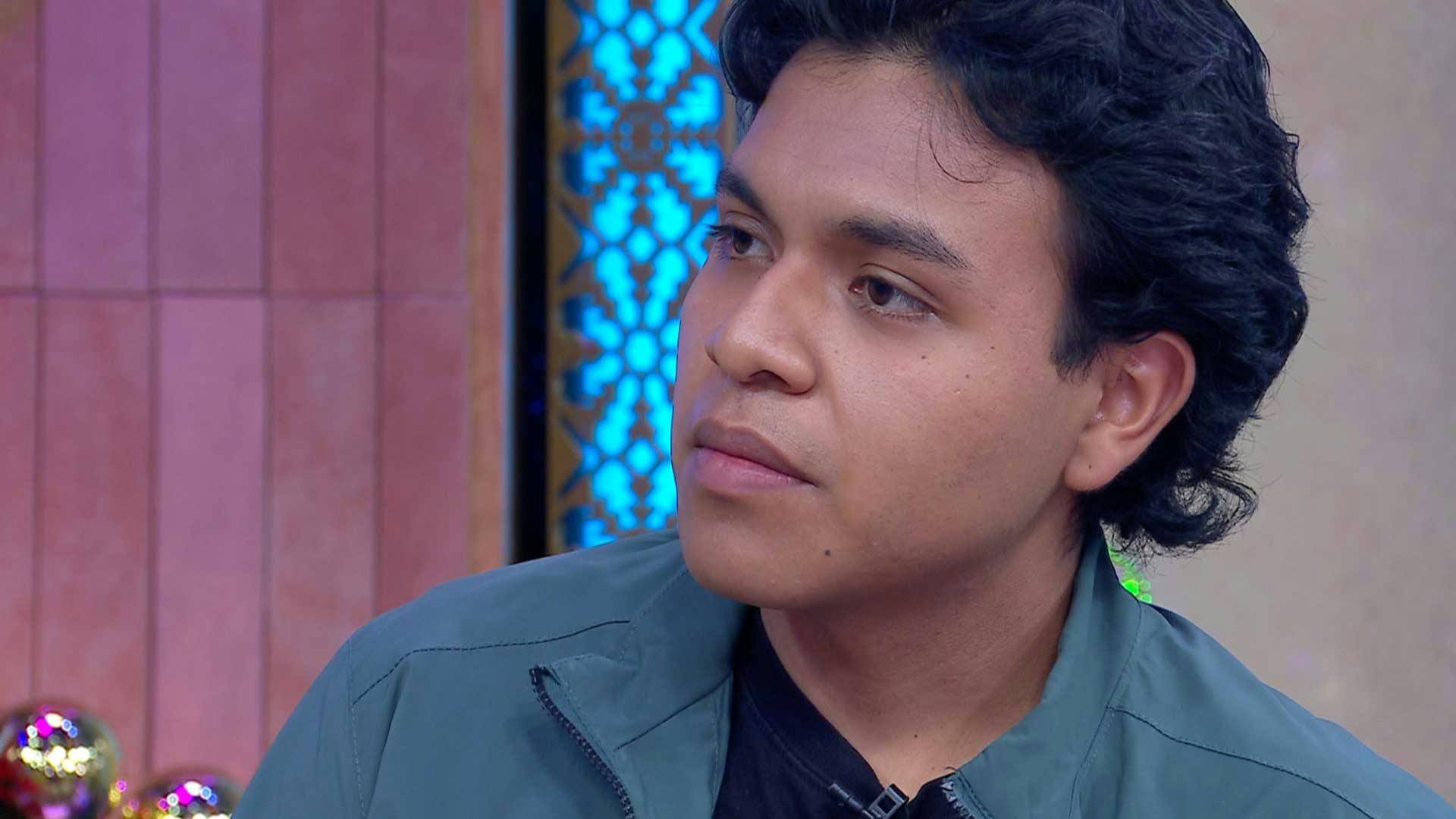 ¡Los dos se engañan! Jesús está harto de las venganzas de sus papás