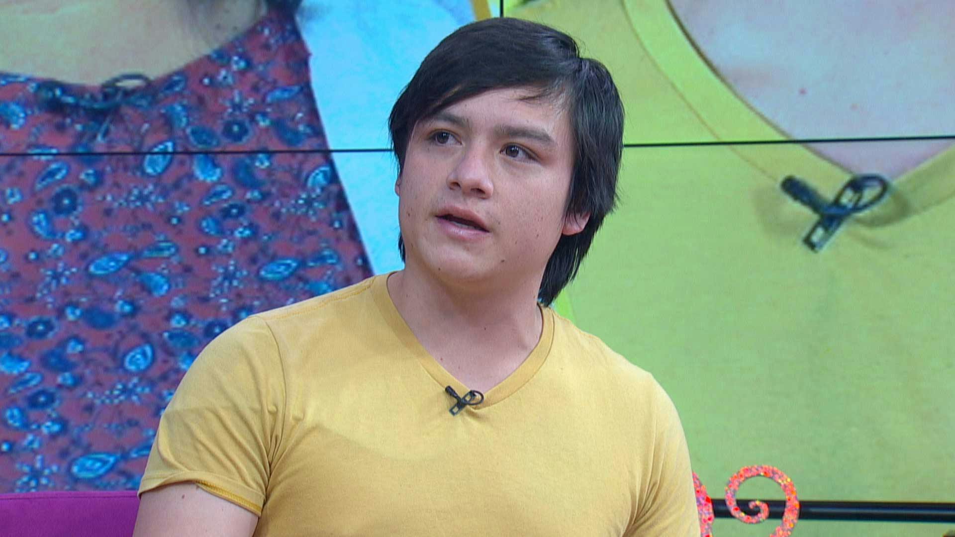 ¡Quiere que lo deje en paz! La mamá de Raymundo no aprueba a su novia