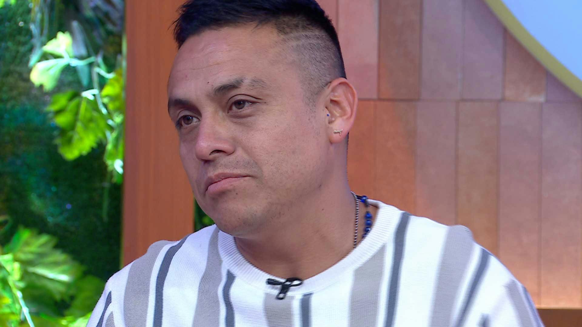 Brayan quiere hacer su vida con Jade, pues ha visto cómo la tratan