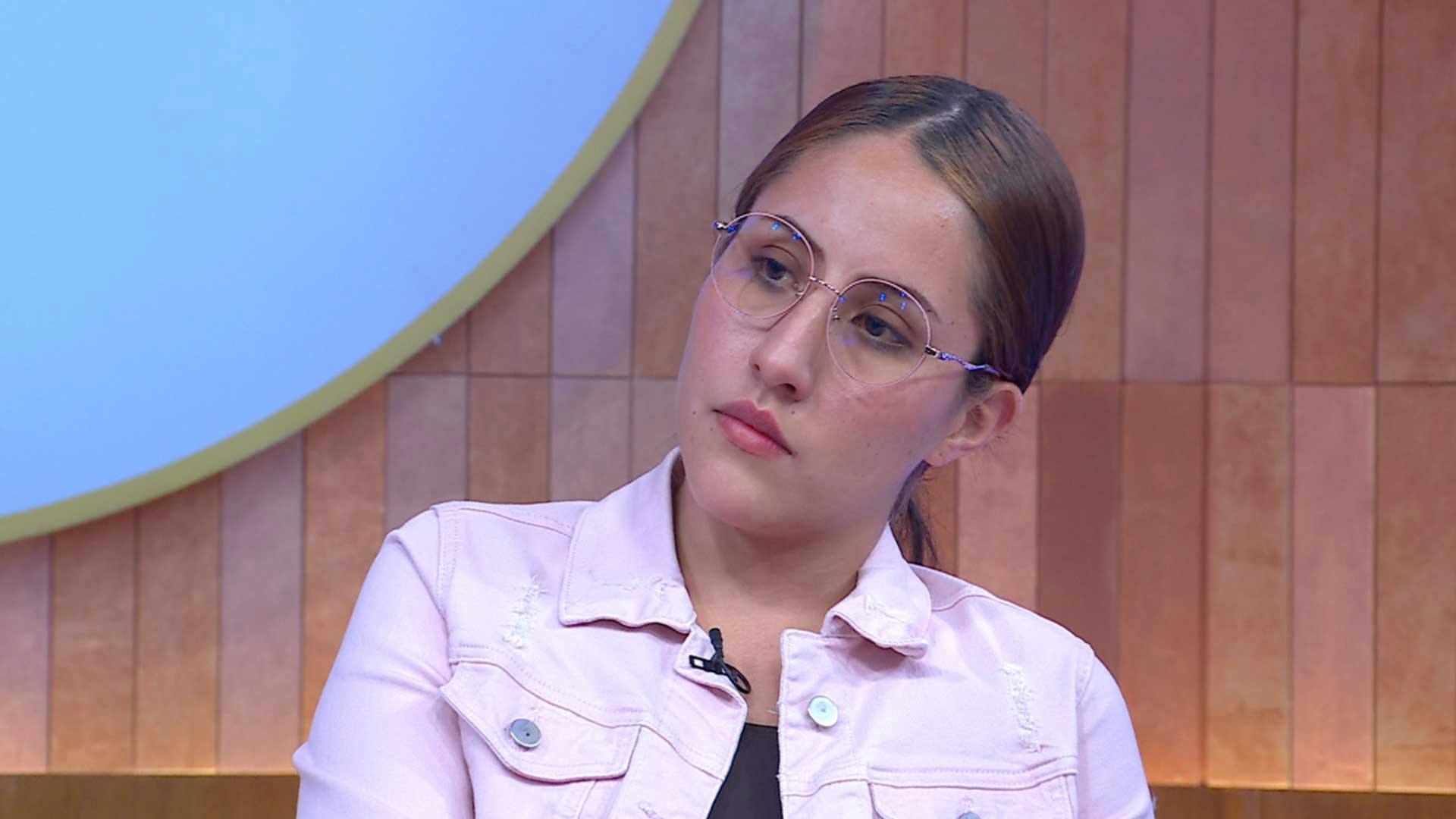 ¡Basta de vicios, insultos y maltratos! Victoria se cansó de su mamá