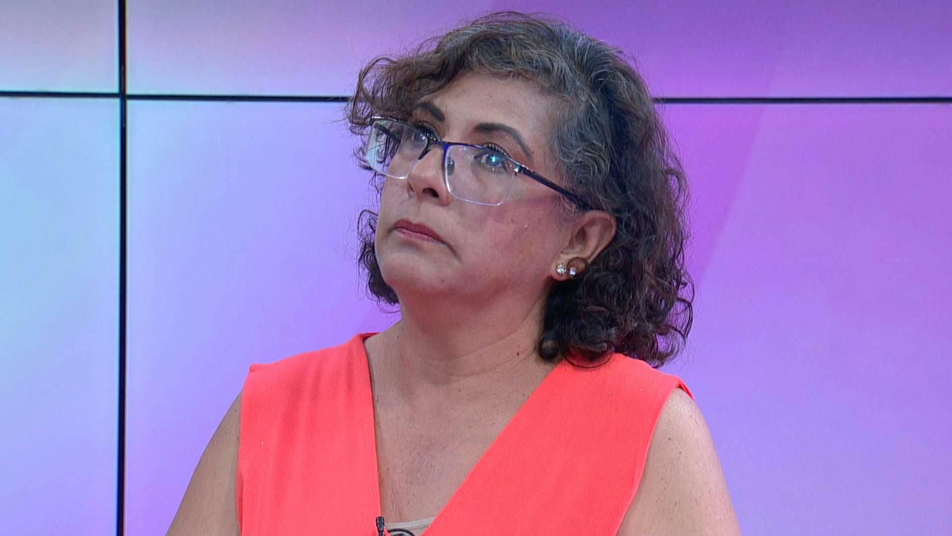 ¡Vende fotos de sus pies! Angélica no sabe qué hacer con su hija