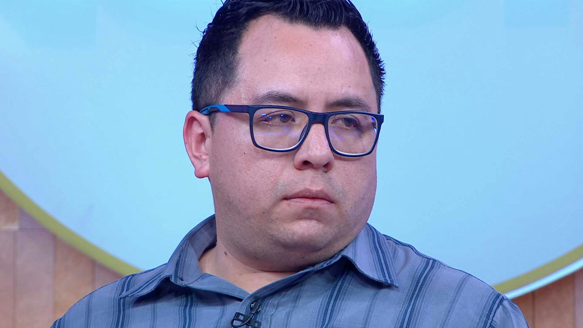 Mario le resuelve la vida a sus familiares y su esposa se queja