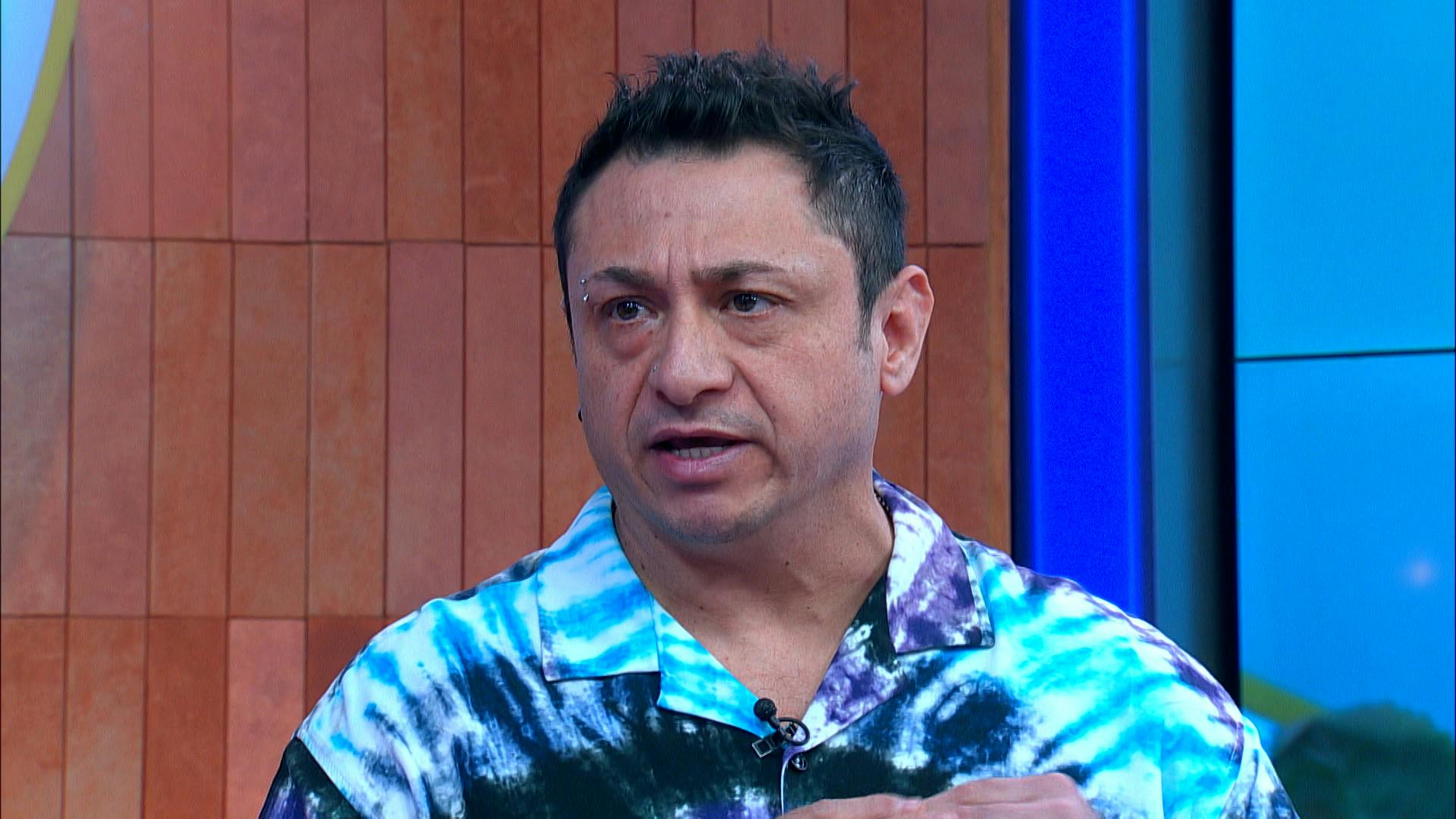 ¡Dice que está deprimida para no trabajar! Enrique duda de su esposa