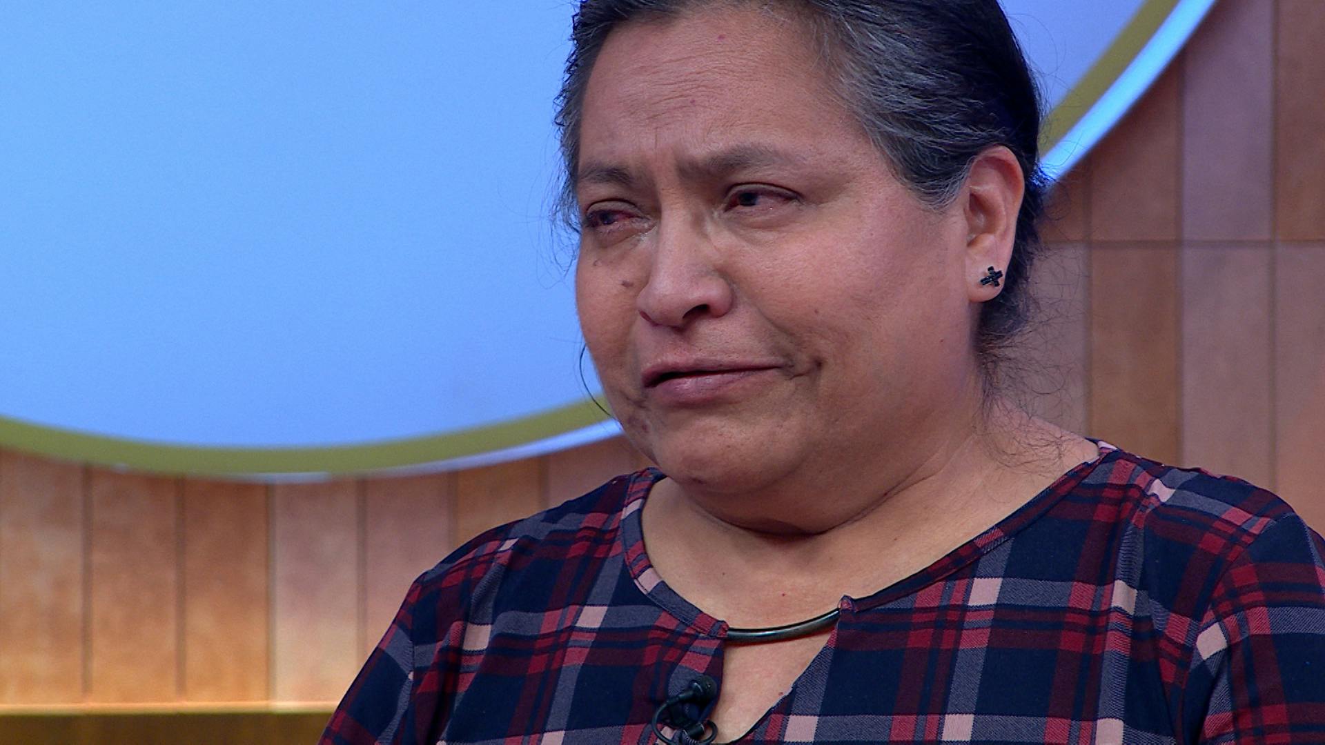 ¡Pidió prestado y ahora debe mucho más! Disna está desesperada