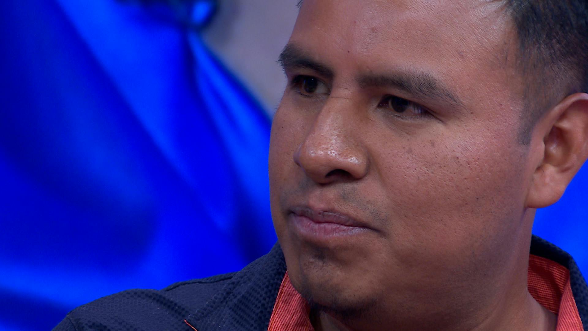 Alfredo le dijo a su amante que se divorciará, pero no le dijo cuándo