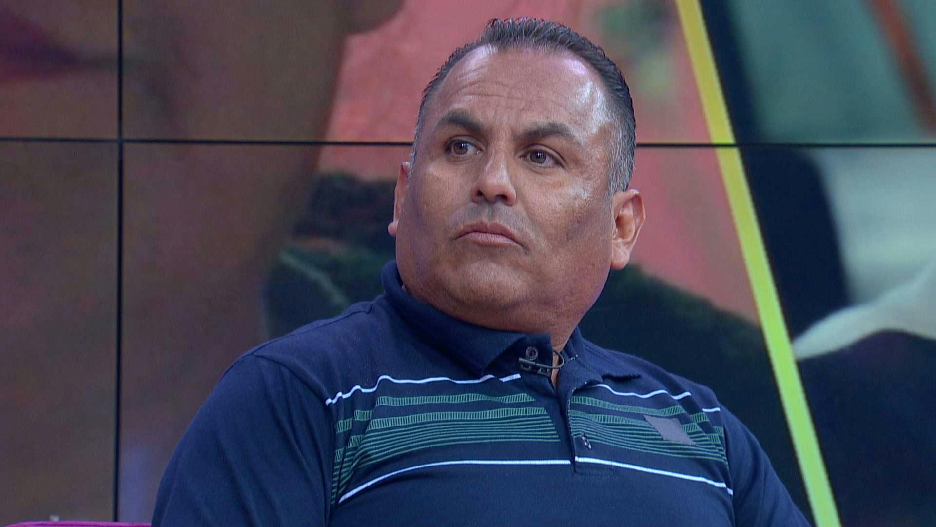 ¿Lo engañan? Javier no se traga el pretexto de la menopausia